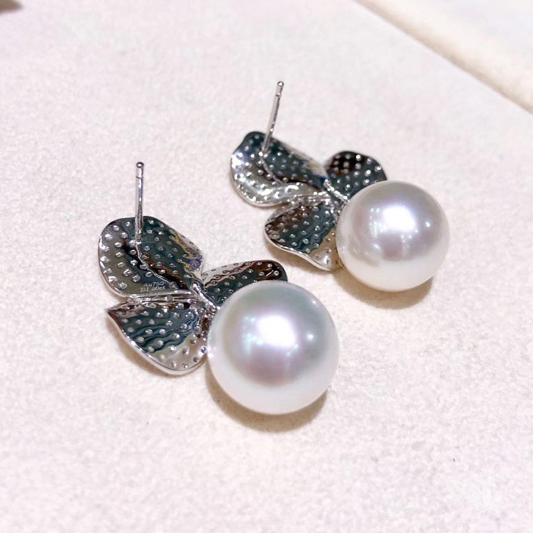 【Vine Symphony】Convertible Aurora Bloom Pendientes de Diamantes Perla del Mar del Sur en venta 3