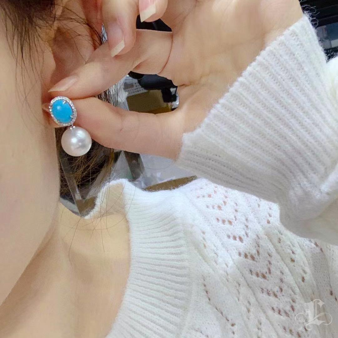 【Caelmare】Halo Oval Convertible Turquoise & Pearl Earrings For Sale 5