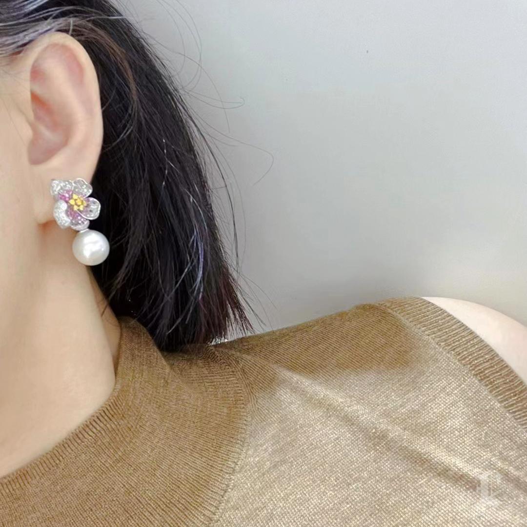【Vine Symphony】Convertible Petalburst South Sea Pearl Diamond Sapphire Earrings For Sale 7