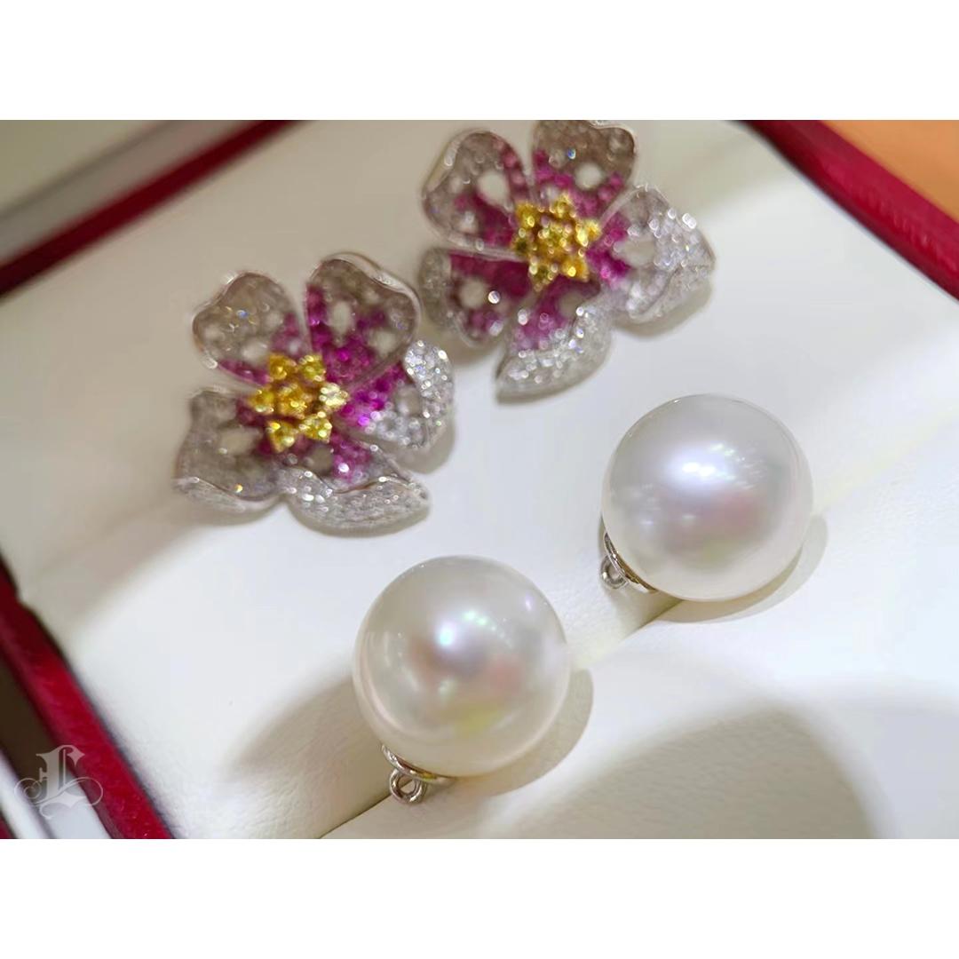 【Vine Symphony】Convertible Petalburst South Sea Pearl Diamond Sapphire Earrings For Sale 1