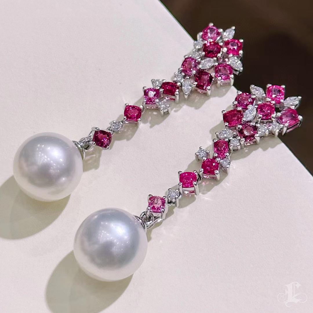 【Vine Symphony】Blossomfire ConvertibleSüdseeperle Spinell Diamant Ohrringe im Angebot 2