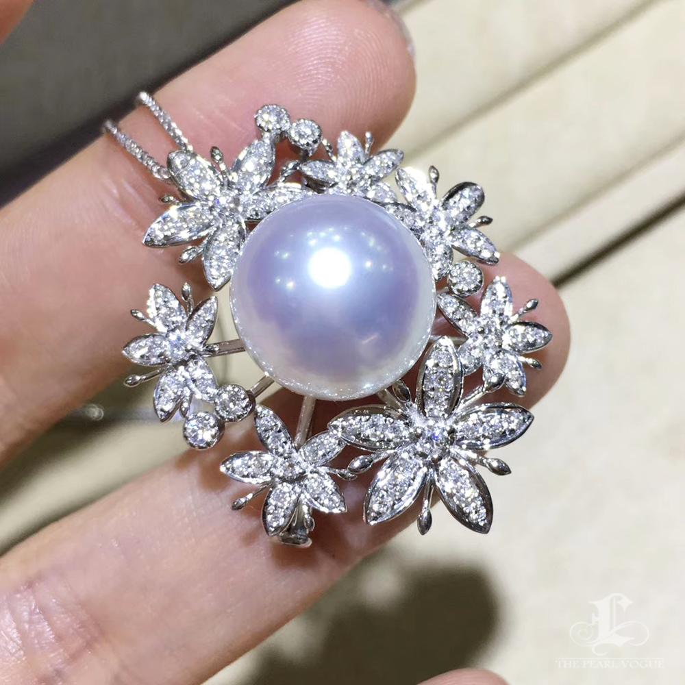 【Vine Symphony】Petals Convertible South Sea Pearl & Diamond Pendant Brooch For Sale 4
