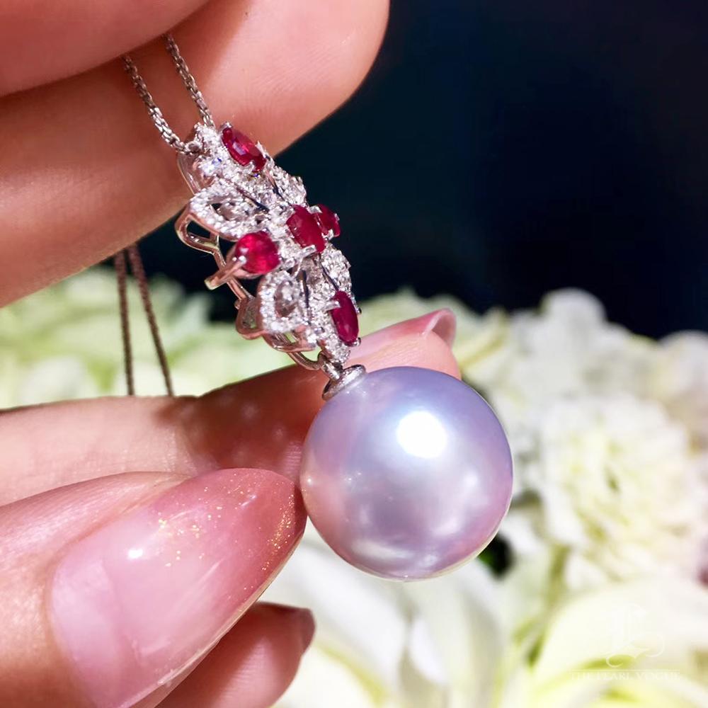 【Crown Radiance】Regal Starburst Ruby & South Sea Pearl 2-in-1 Pendant Necklace en vente 2