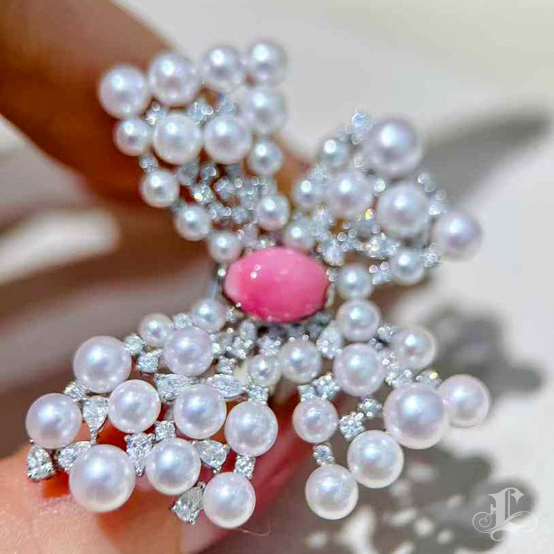 Conchéa】 Gioiello di perle di conchiglia a 3 vie Aurora Stellar Bloom Convertibile - 2,4ct in vendita 3