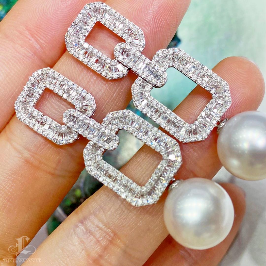 【Pendientes de Geometría Esculpida】Convertible Geolink Aurora Perla del Mar del Sur y Diamante en venta 2