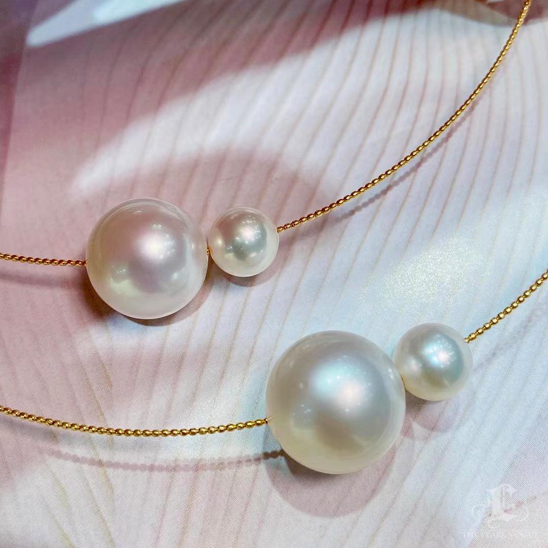 Women's 【Sculpted Geometry】Convertible Dual-Float South Sea & Akoya Pearl Choker For Sale