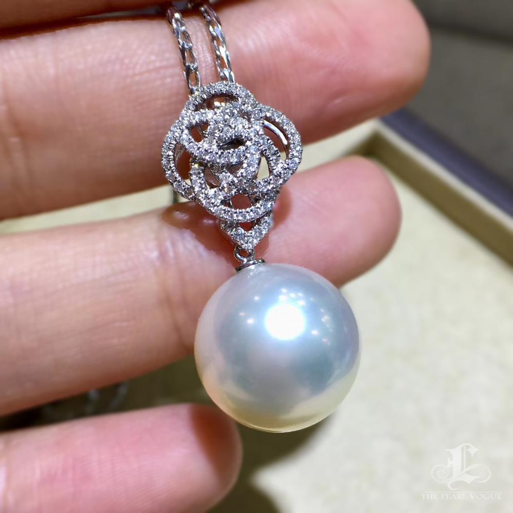 【Lustre Arc】Adjustable Knot Aurora AAAA South Sea Pearl Diamond Y Necklace Neuf - En vente à New York, NY