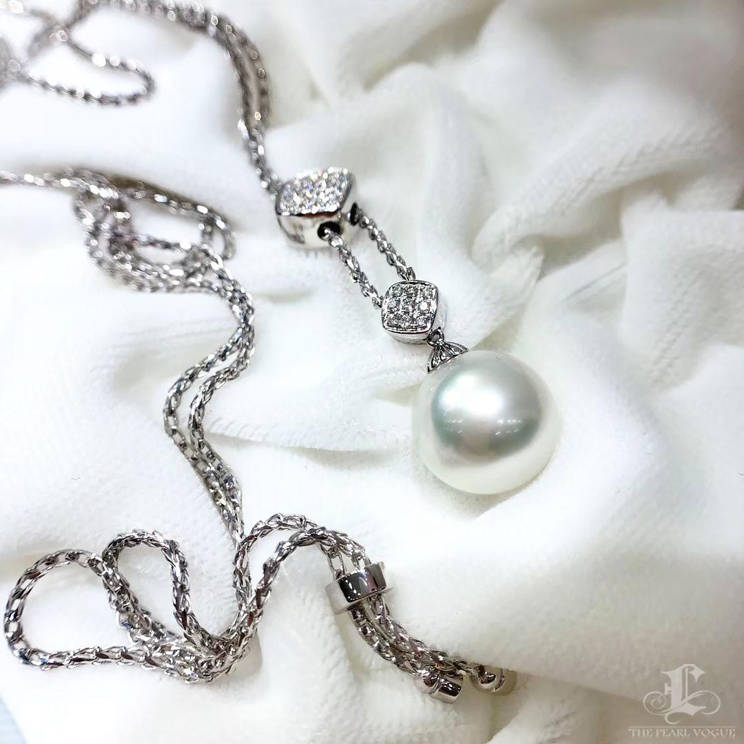 【Lustre Arc】Convertible Y-Line Aurora Perle des mers du Sud Pendentif Diamant Neuf - En vente à New York, NY