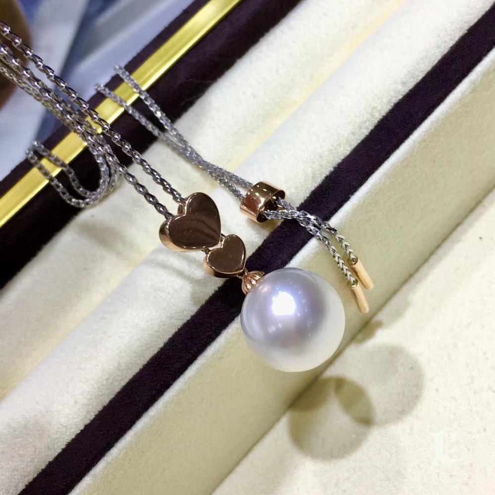 【Lustre Arc】Doble Corazón-Línea Aurora Collar Colgante de Perlas del Mar del Sur en venta 1