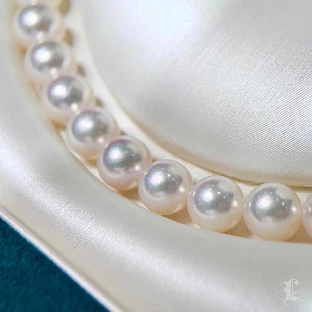 【 Lustre Arc】Convertible Bow Grace Aurora Akoya Pearl Pendant Necklace For Sale 1
