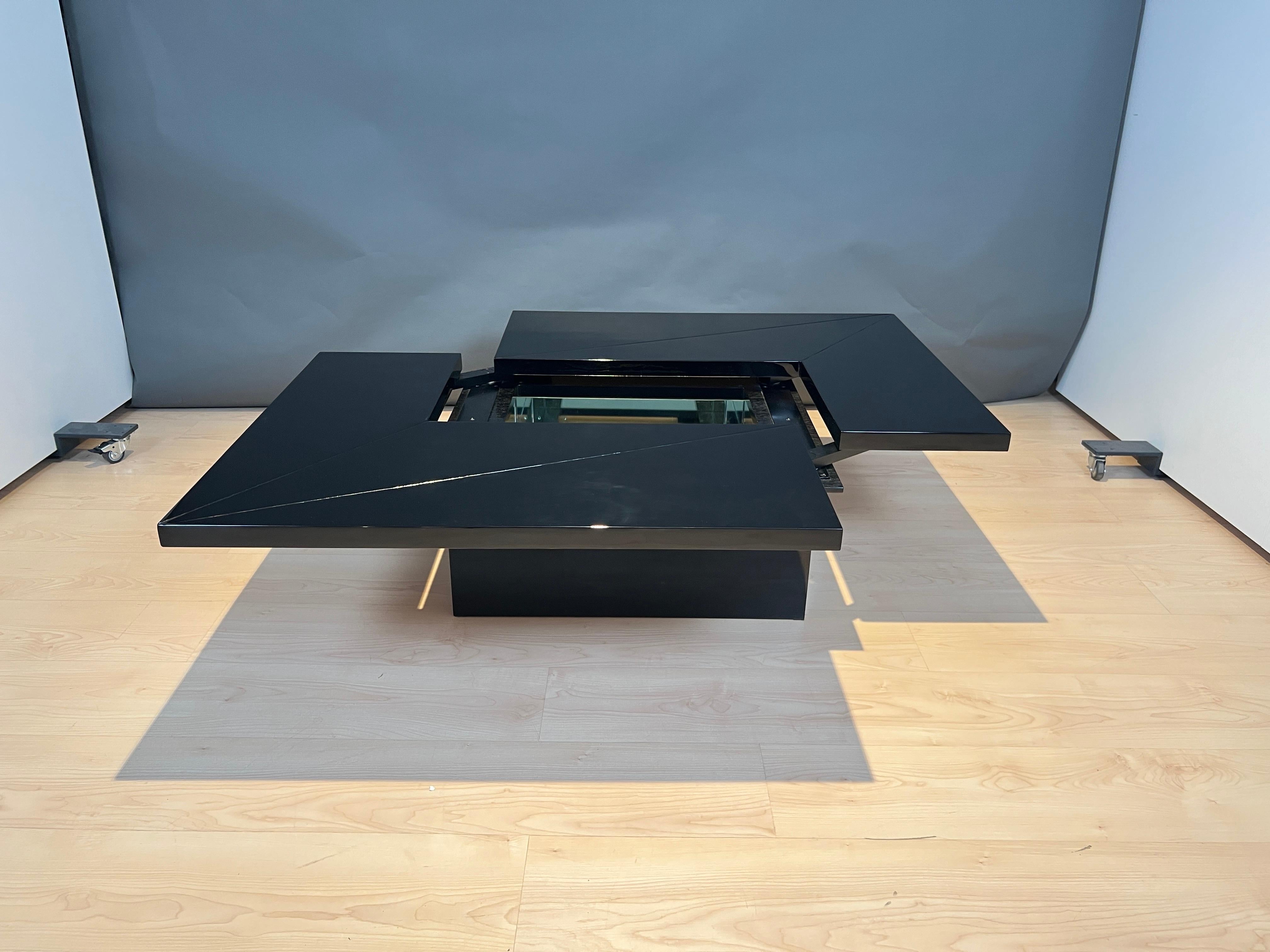 Convertible Coffee Table by Roche Bobois, Black Lacquer, France, 1970s For Sale 7