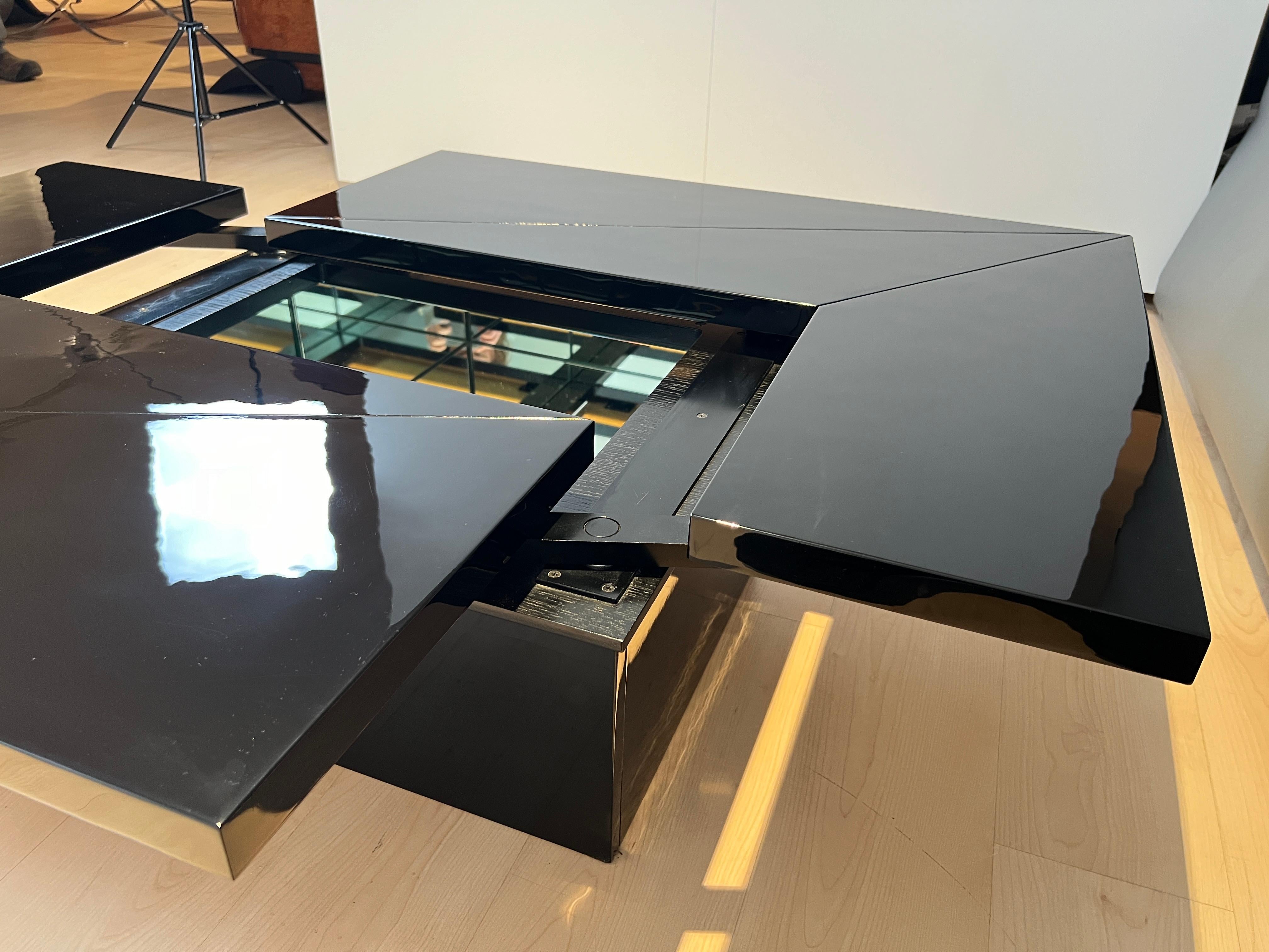 Late 20th Century Convertible Coffee Table by Roche Bobois, Black Lacquer, France, 1970s For Sale
