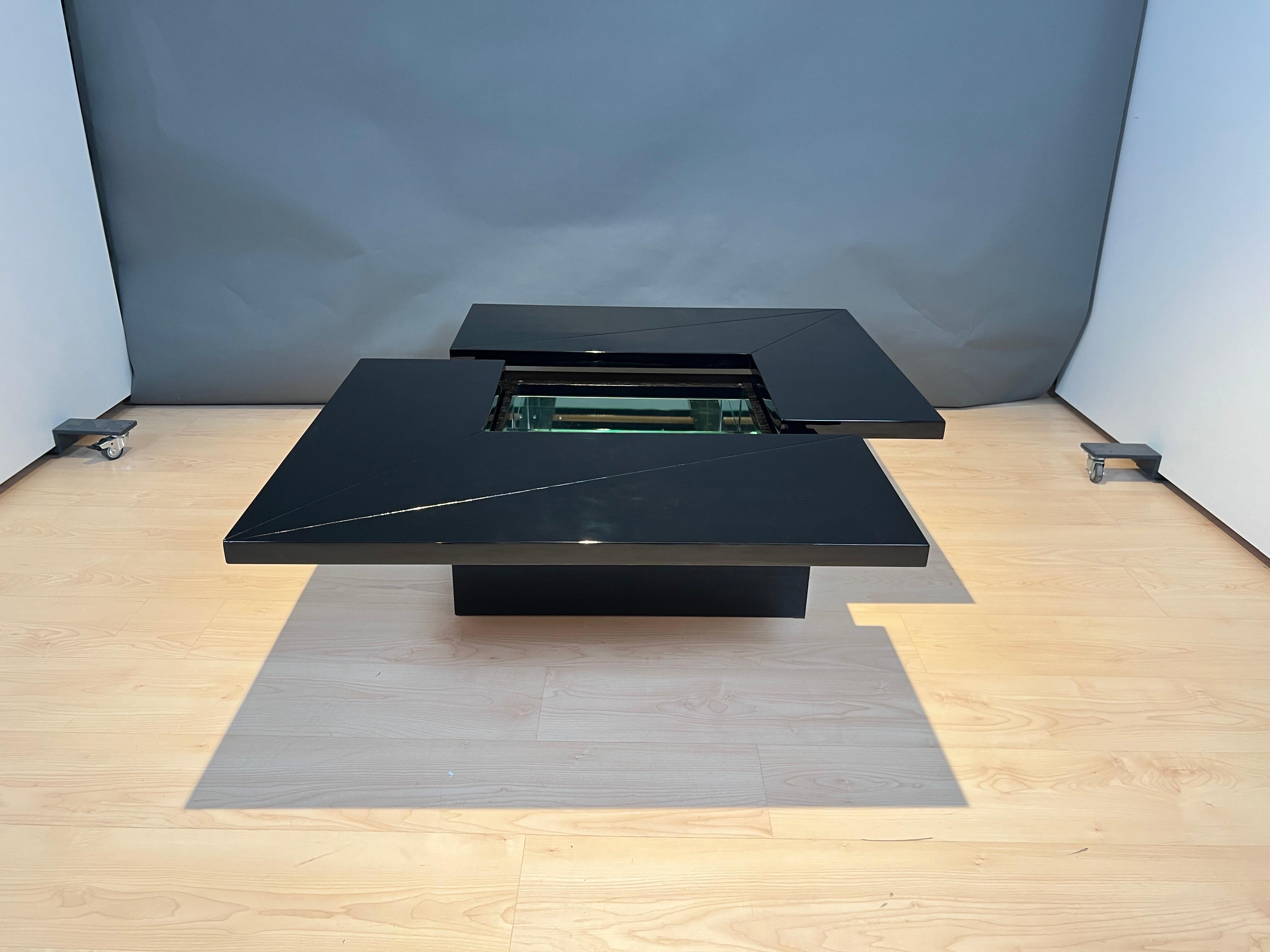 Convertible Coffee Table by Roche Bobois, Black Lacquer, France, 1970s For Sale 8