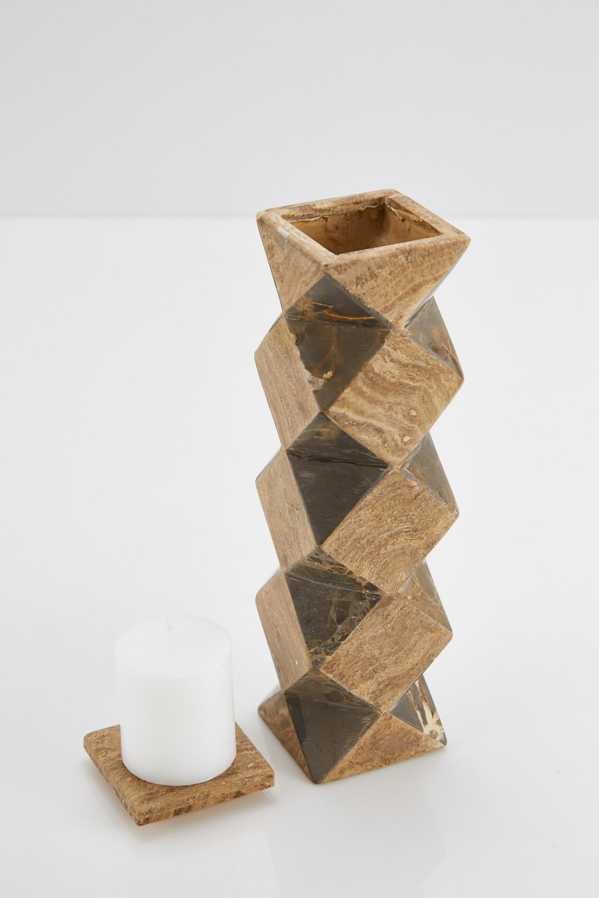 Convertible Faceted Postmodern Tessellated Stone Candlestick or Vase, 1990s im Zustand „Hervorragend“ im Angebot in Los Angeles, CA