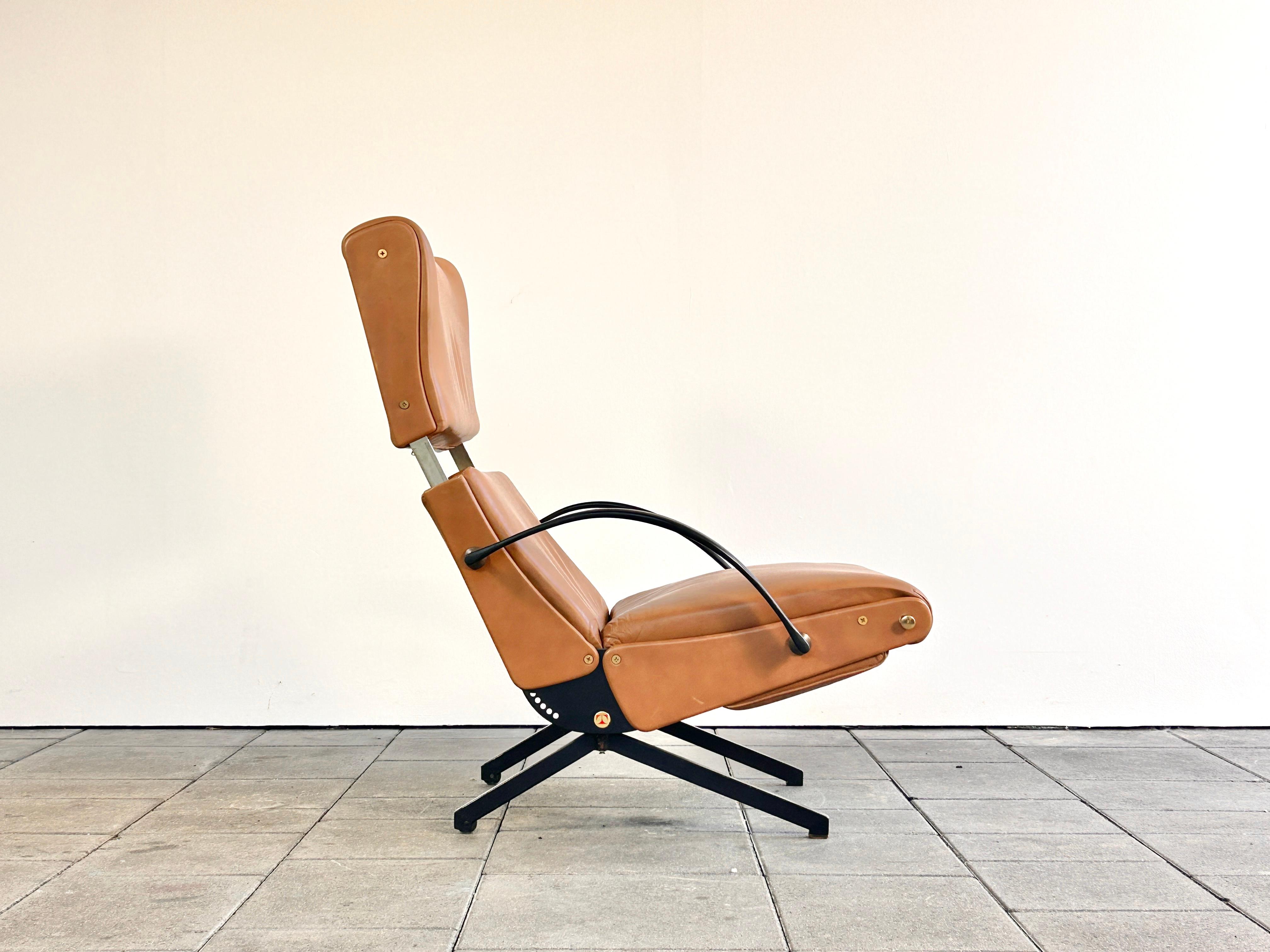 20th Century convertible lounge chair P40 designed by Osvaldo Borsani for Tecno 1954 For Sale