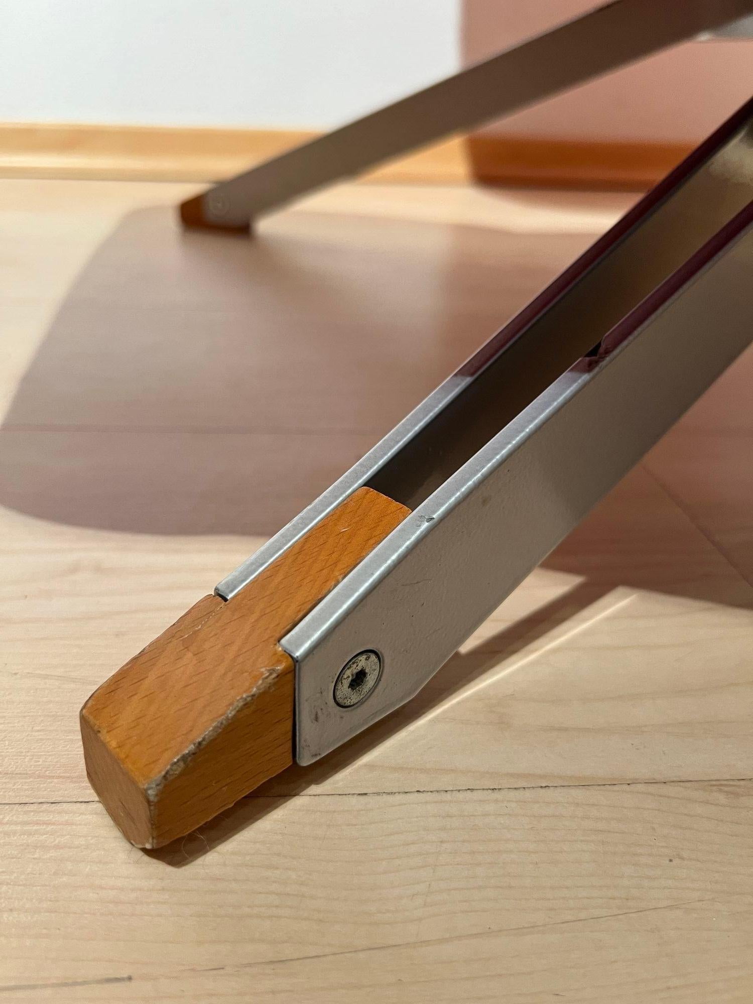 Sofá convertible de diseño postmoderno de Bonaldo, tela roja, Italia circa 1980 en venta 7