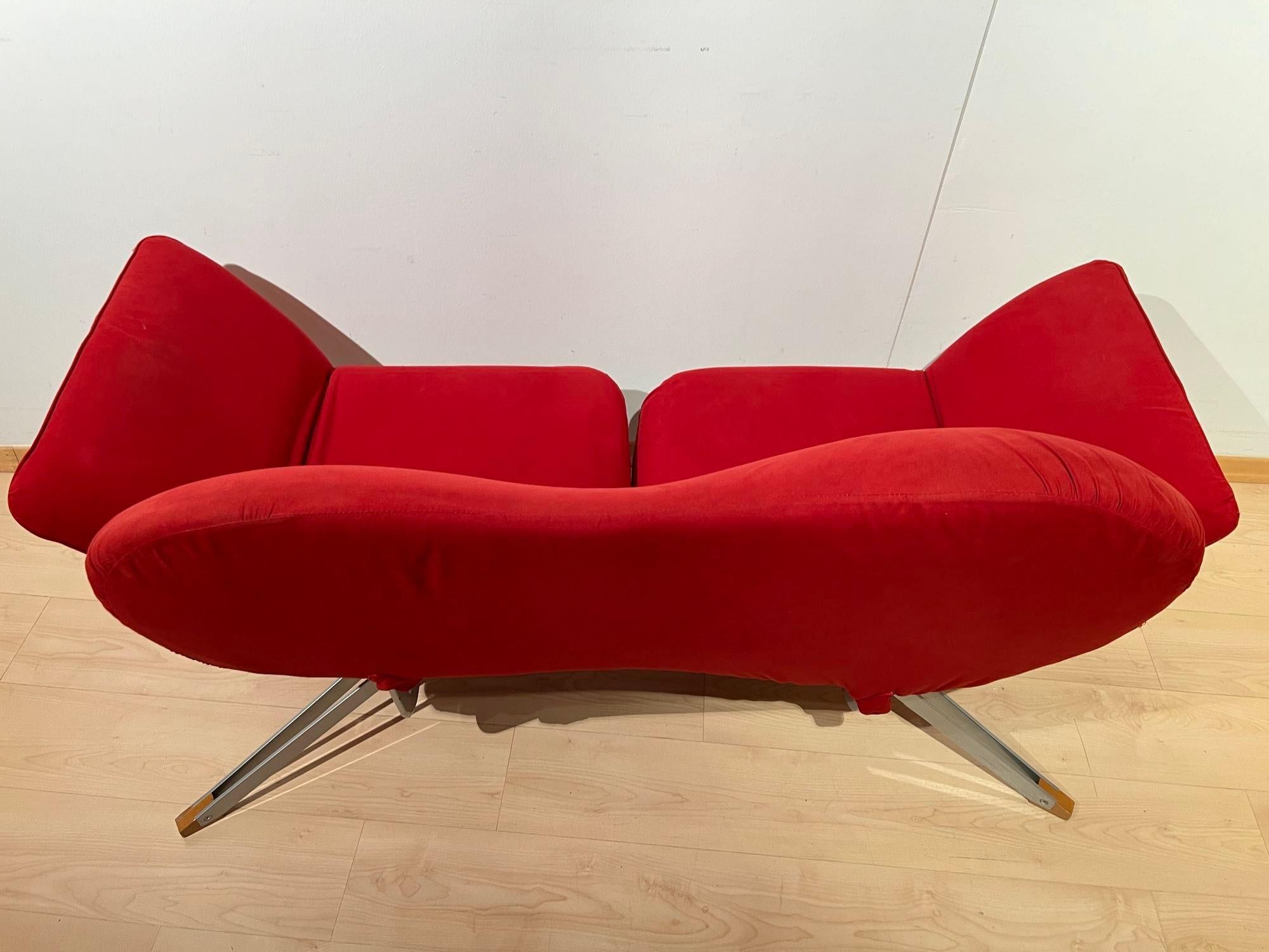 Sofá convertible de diseño postmoderno de Bonaldo, tela roja, Italia circa 1980 en venta 2