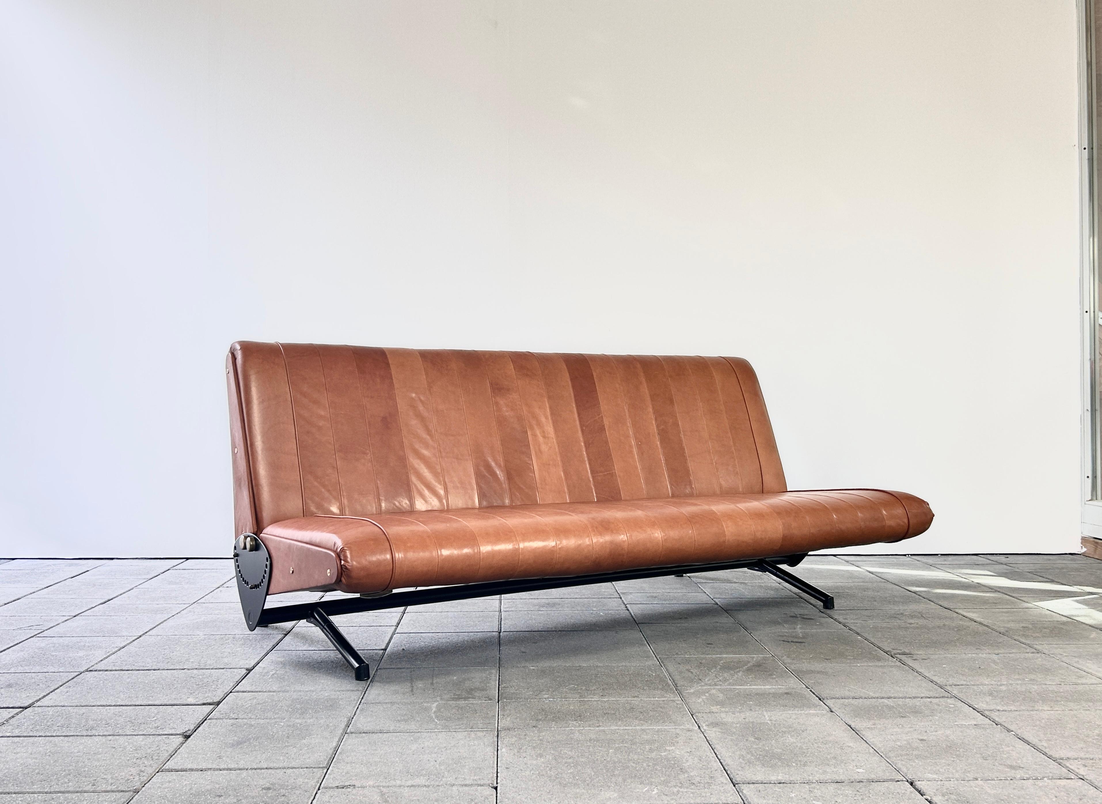 Italian Modern TECNO D70 daybed and sofa designed by Osvaldo Borsani in 1954

beautiful 1960ies edition, re-upholstered in dark-brown cognac anilin leather a year ago, slightly used but very good condition.

Manufactured by Tecno, in Italy ca. 1960