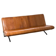 convertible Sofa D70 designed by Osvaldo Borsani For Tecno 1954