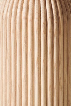 Convesso Couchtisch aus Massivholz, Esche, naturbelassen, zeitgenössisch