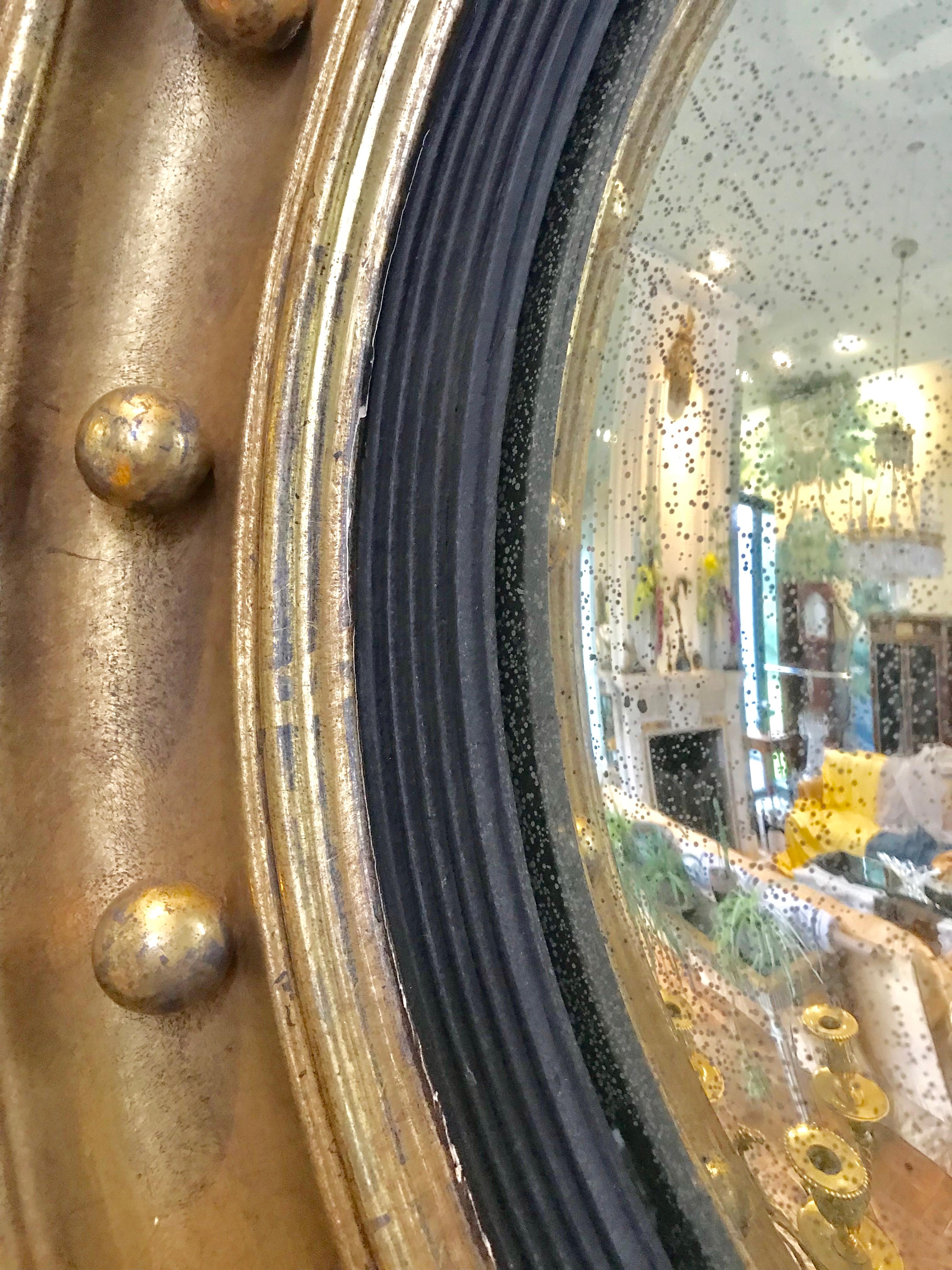 Regency Convex Mirror In Good Condition In New Haven, CT