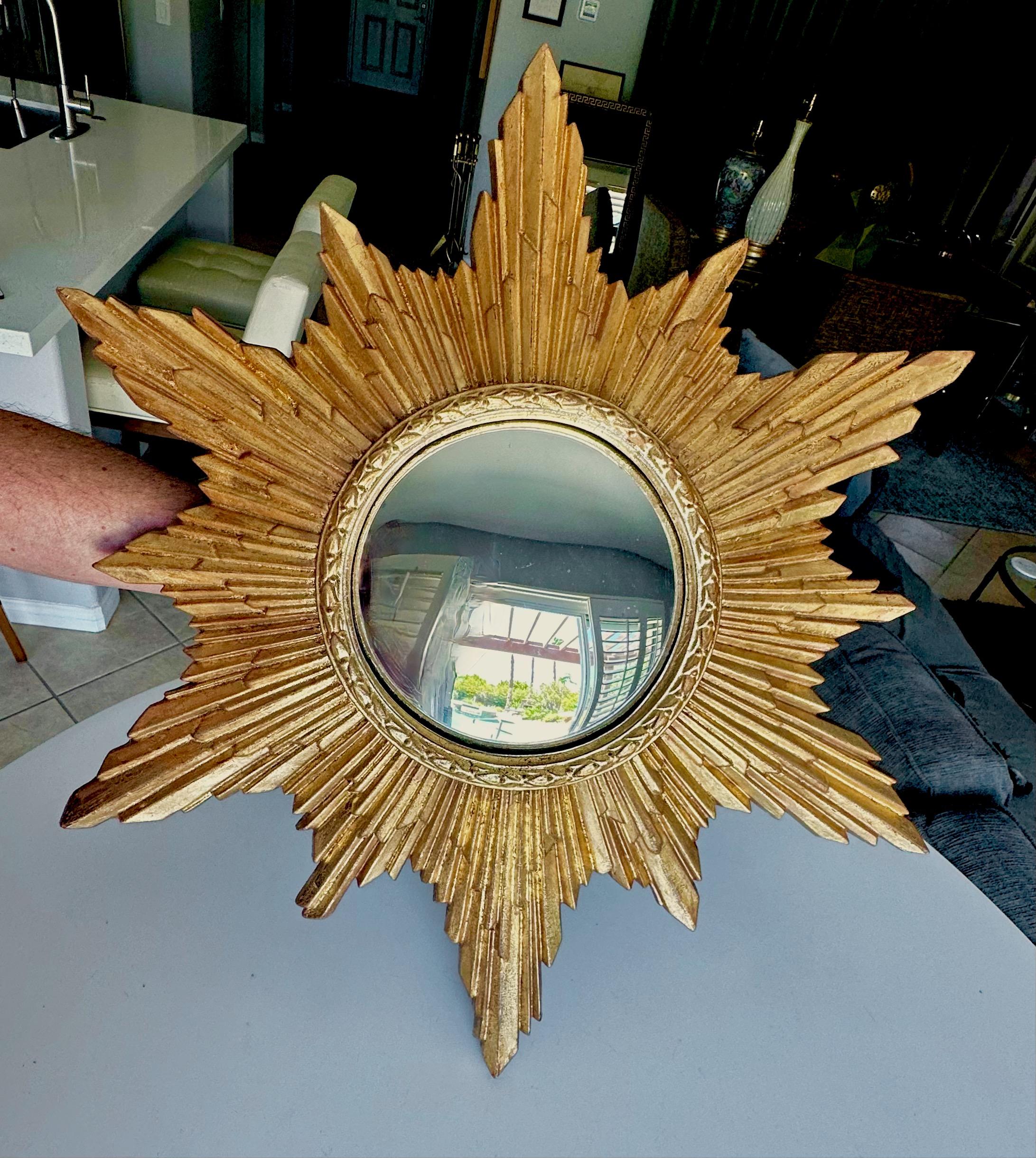 Convex Sunburst Gilt Molded Wall Mirror For Sale 2