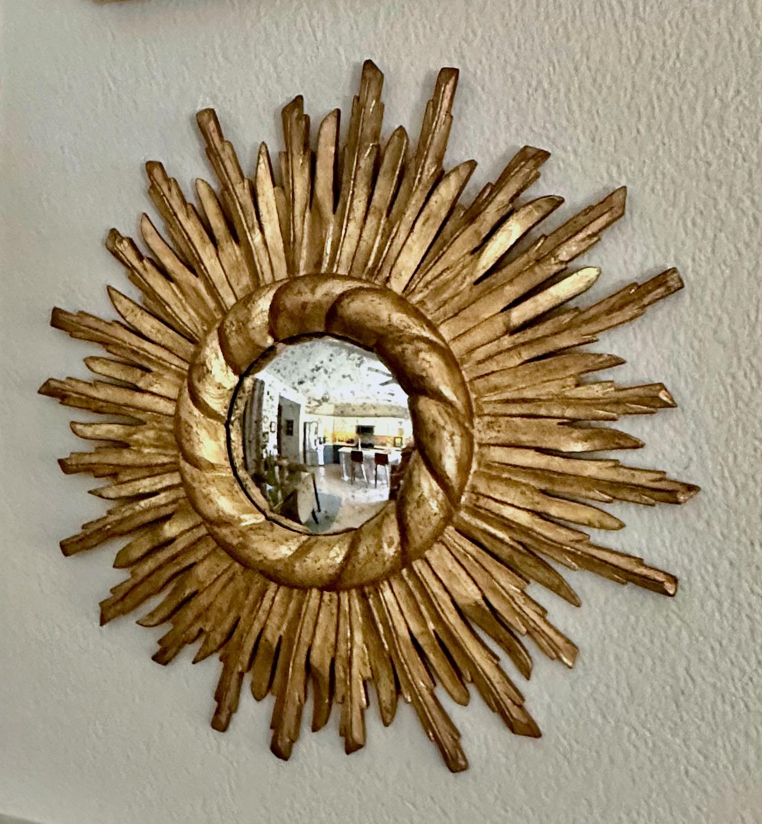 European Convex Sunburst Starburst Giltwood Wall Mirror For Sale