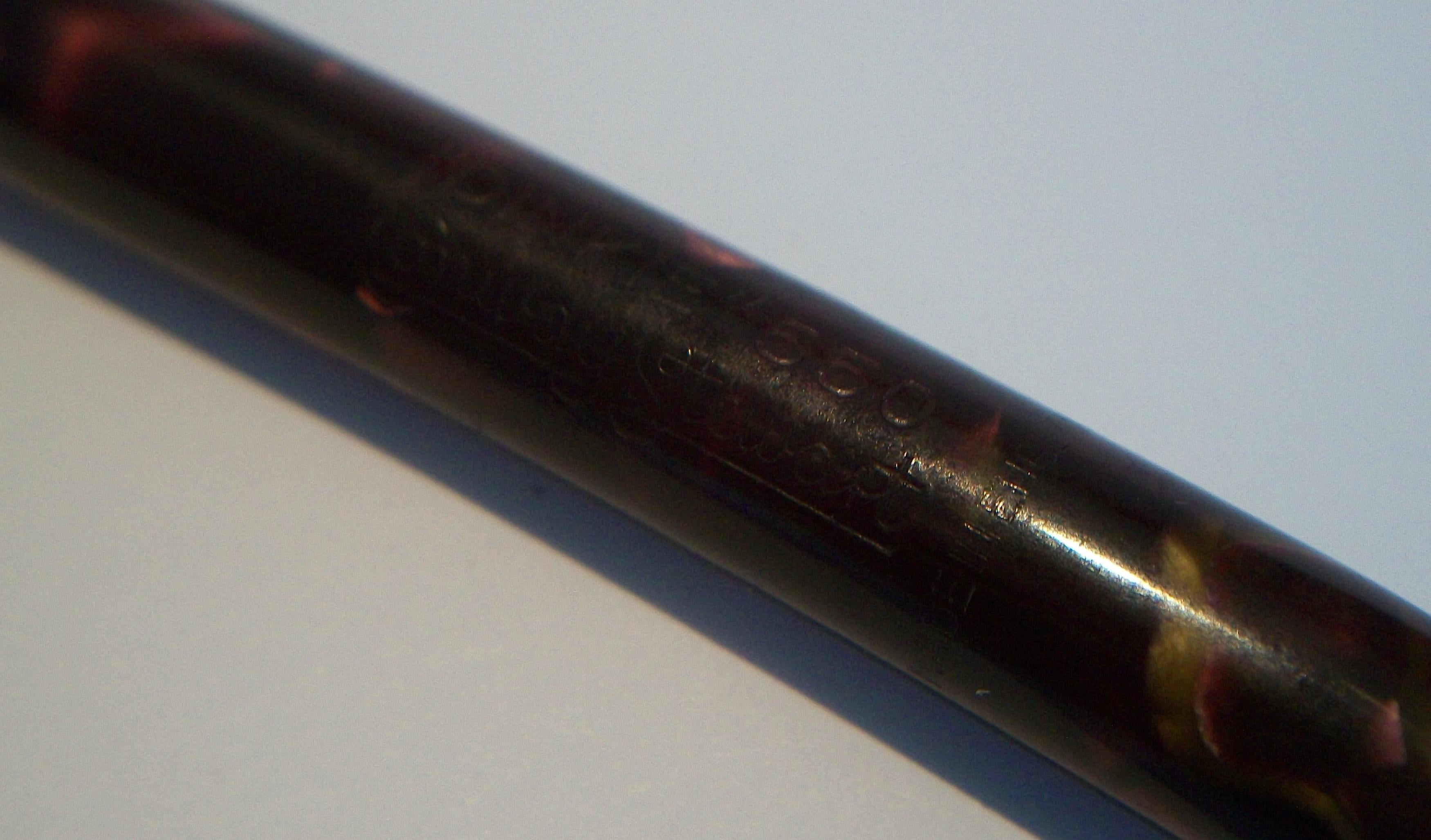 CONWAY STEWART - Dinkie 550 - Stylo Plume - Plume Or 14K - K.K. - Circa 1955 en vente 5
