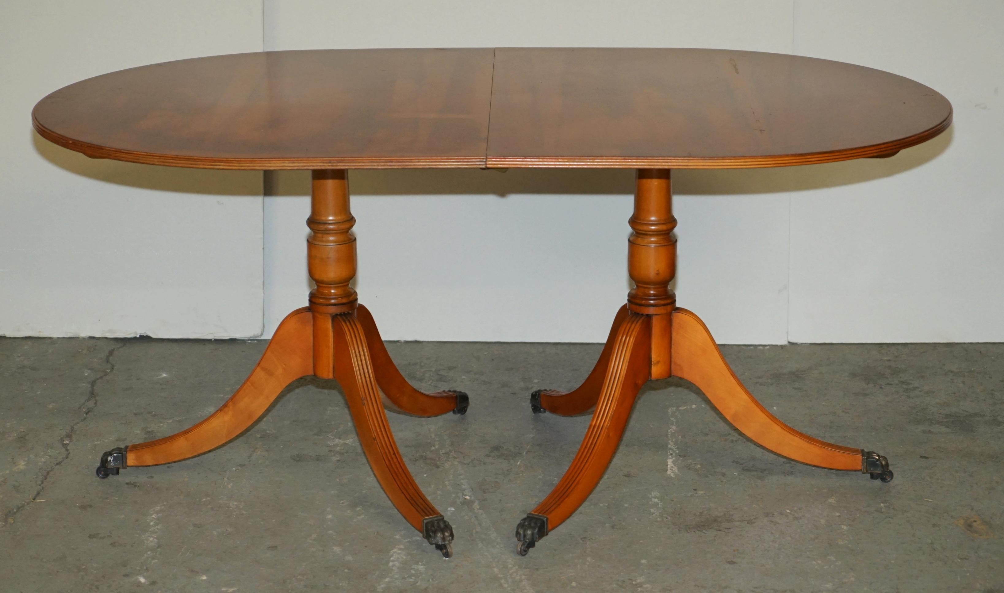 COOKE & SON VINTAGE BURR YEW WOOD REGENCY PILLAR BASE 4 bis 6 Personen Esszimmer-TABLE (Regency) im Angebot
