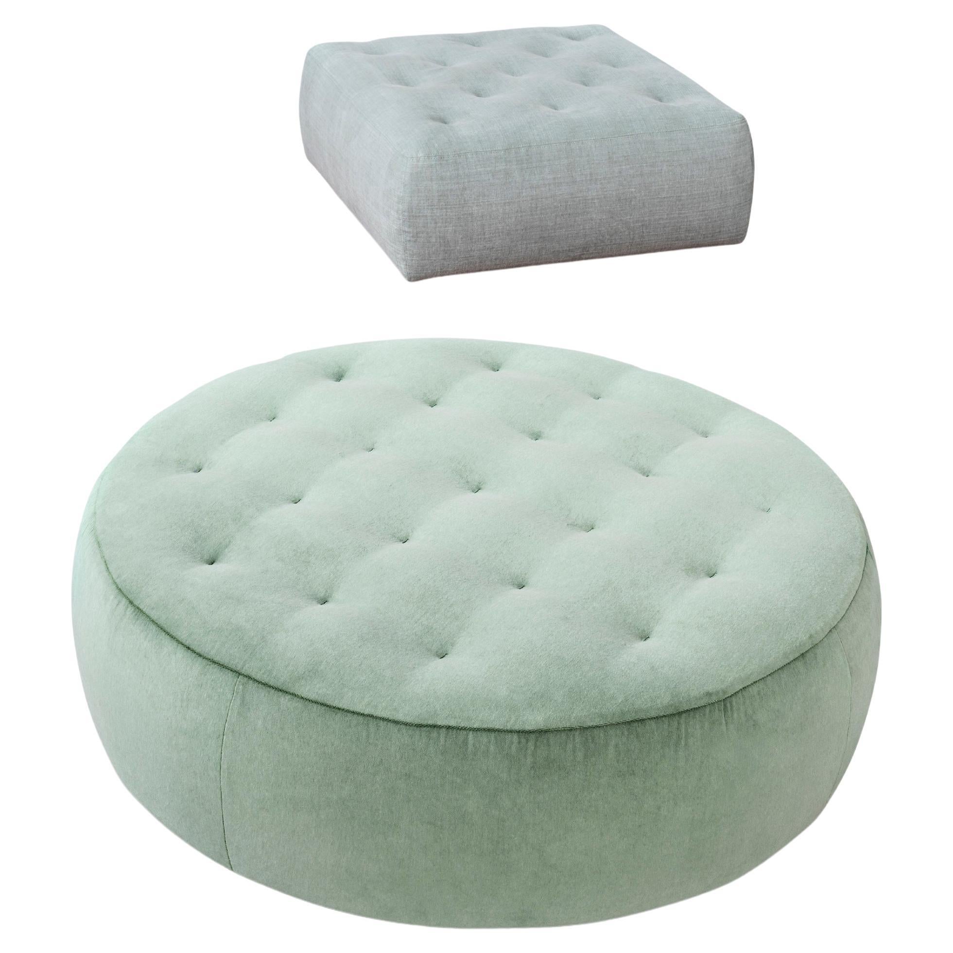 Grand pouf rond Cookie en tissu d'ameublement vert extra violet de Sergio Bicego