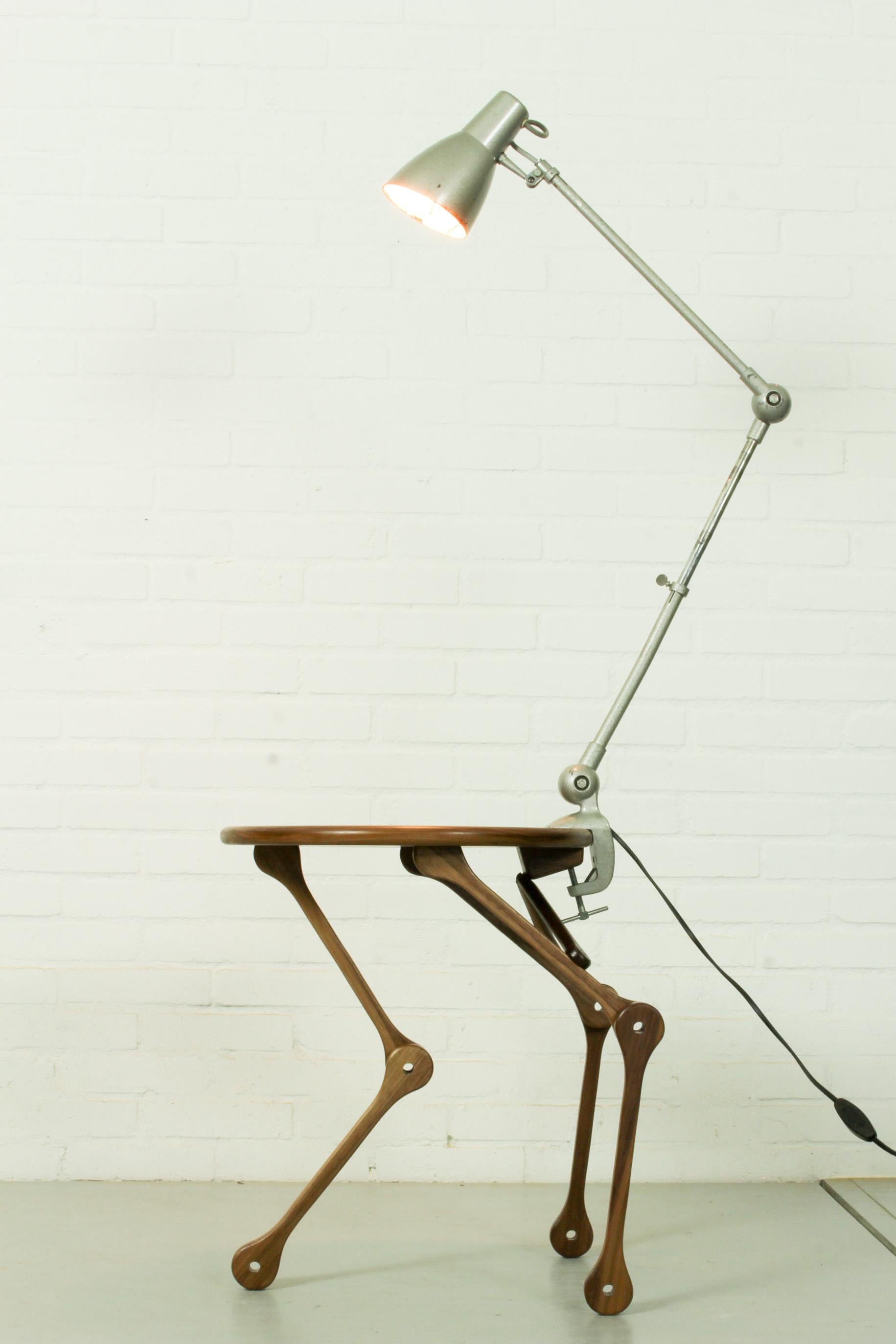 Lampe de table style robotique industriel cool et funky en vente 5