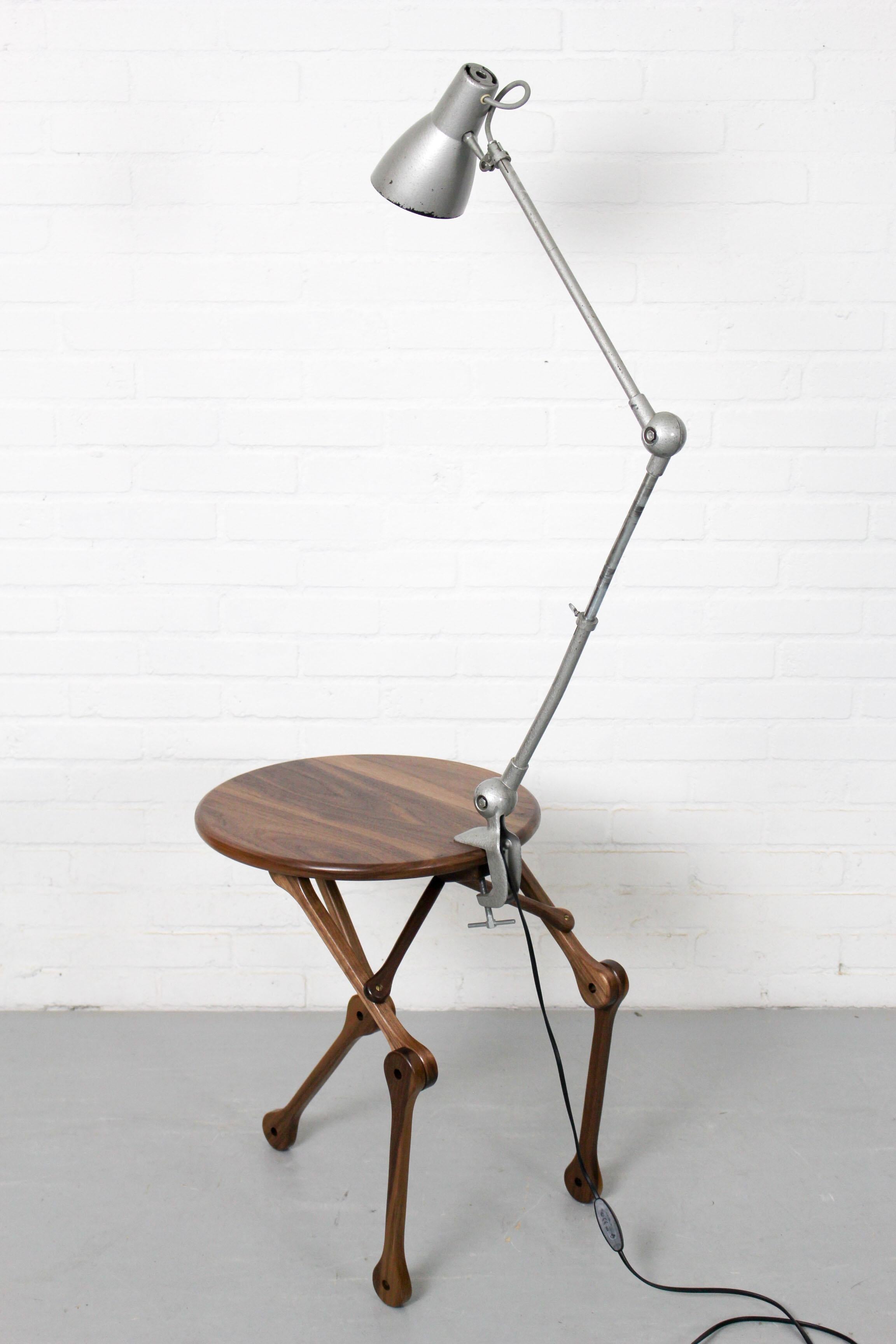 Mid-Century Modern Cool and Funky Industrial Robotic Style Table Lamp For Sale
