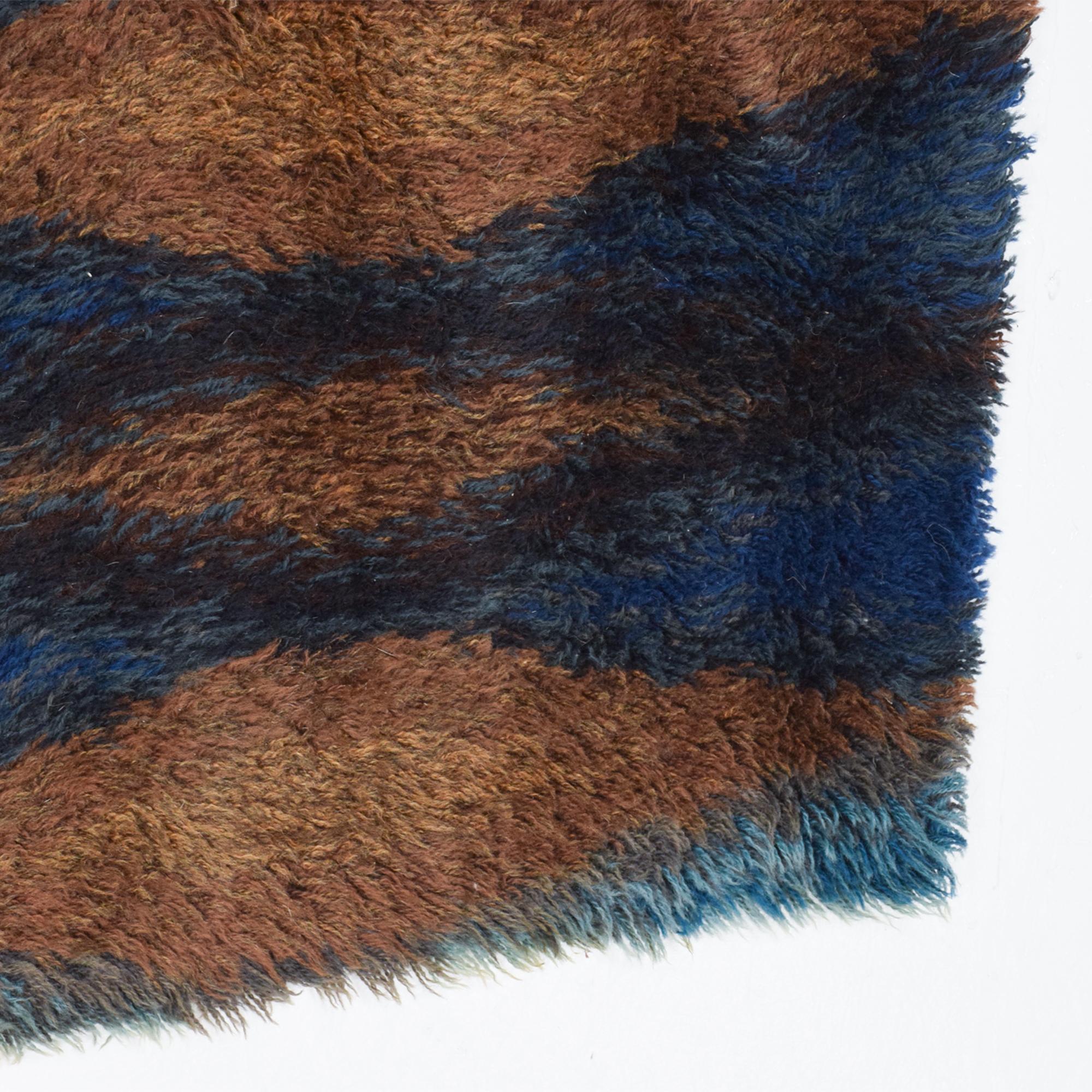  1960s Azure Blue Geometric Design Rug Tapestry Ege Rya Denmark In Good Condition In Chula Vista, CA