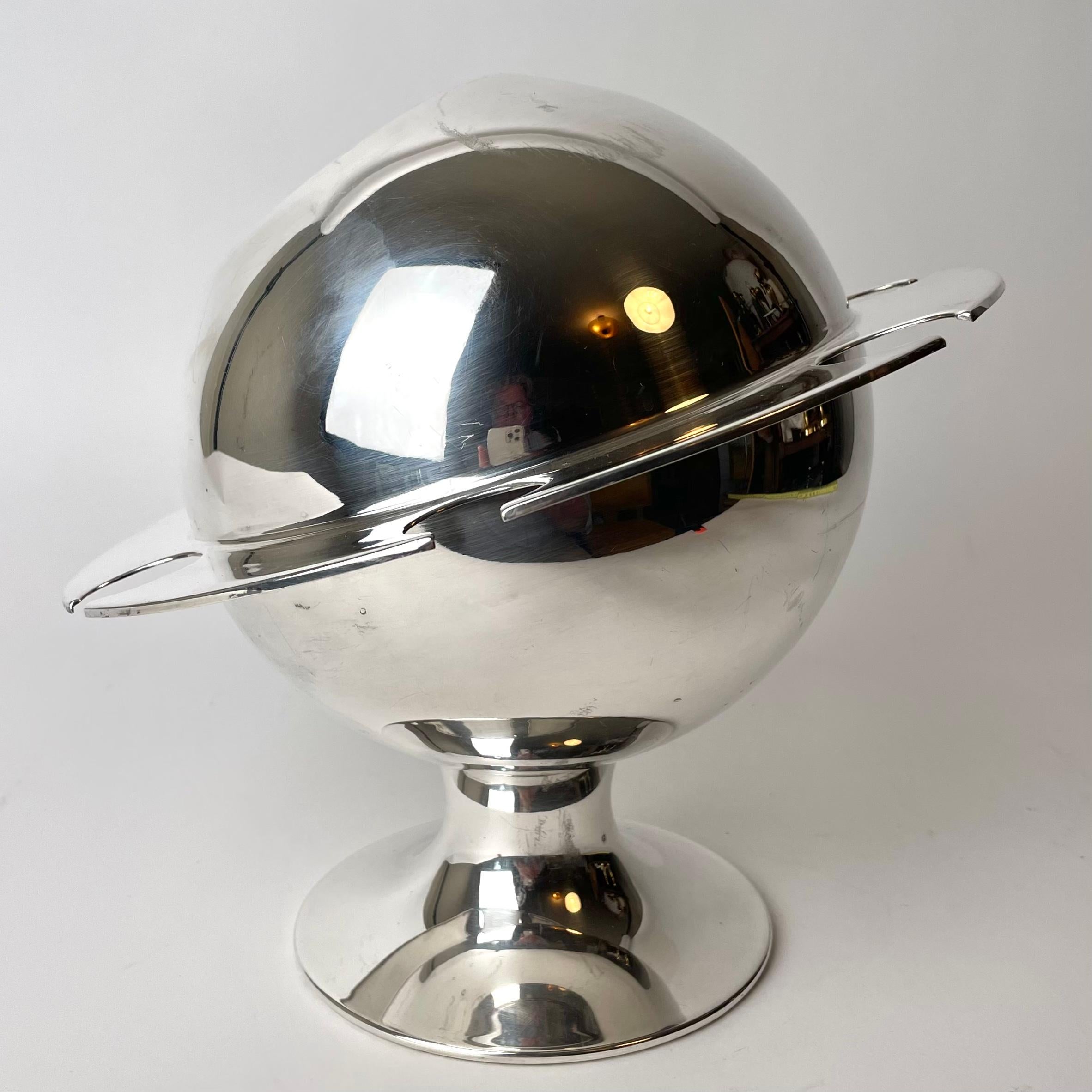 Silver Plate Cool Champagne Cooler with Glass Rack in Silver Plating, ”Space Age”, 1960s