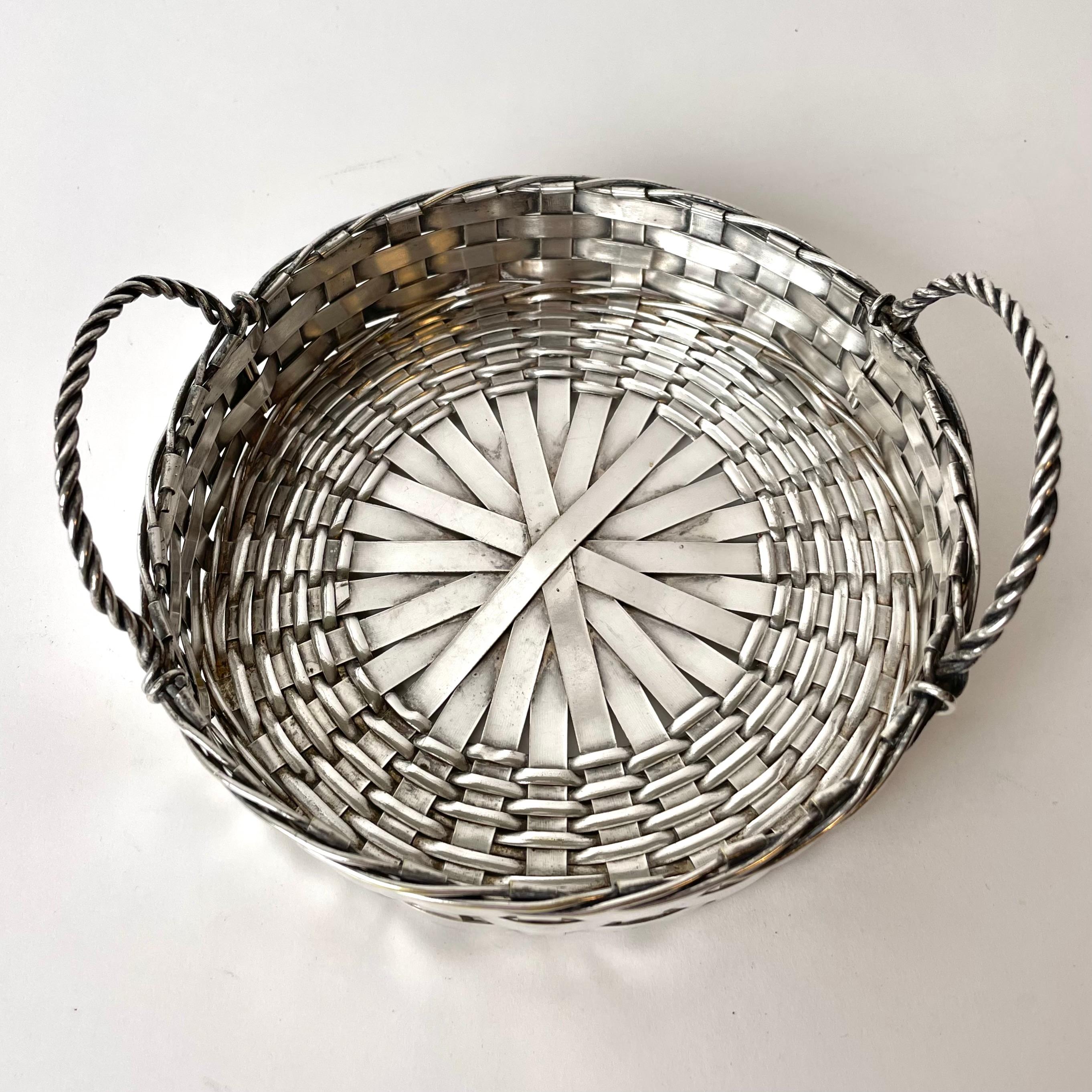 European Cool Coaster in Braided Silver Plated Metal from the, Early 20th Century For Sale