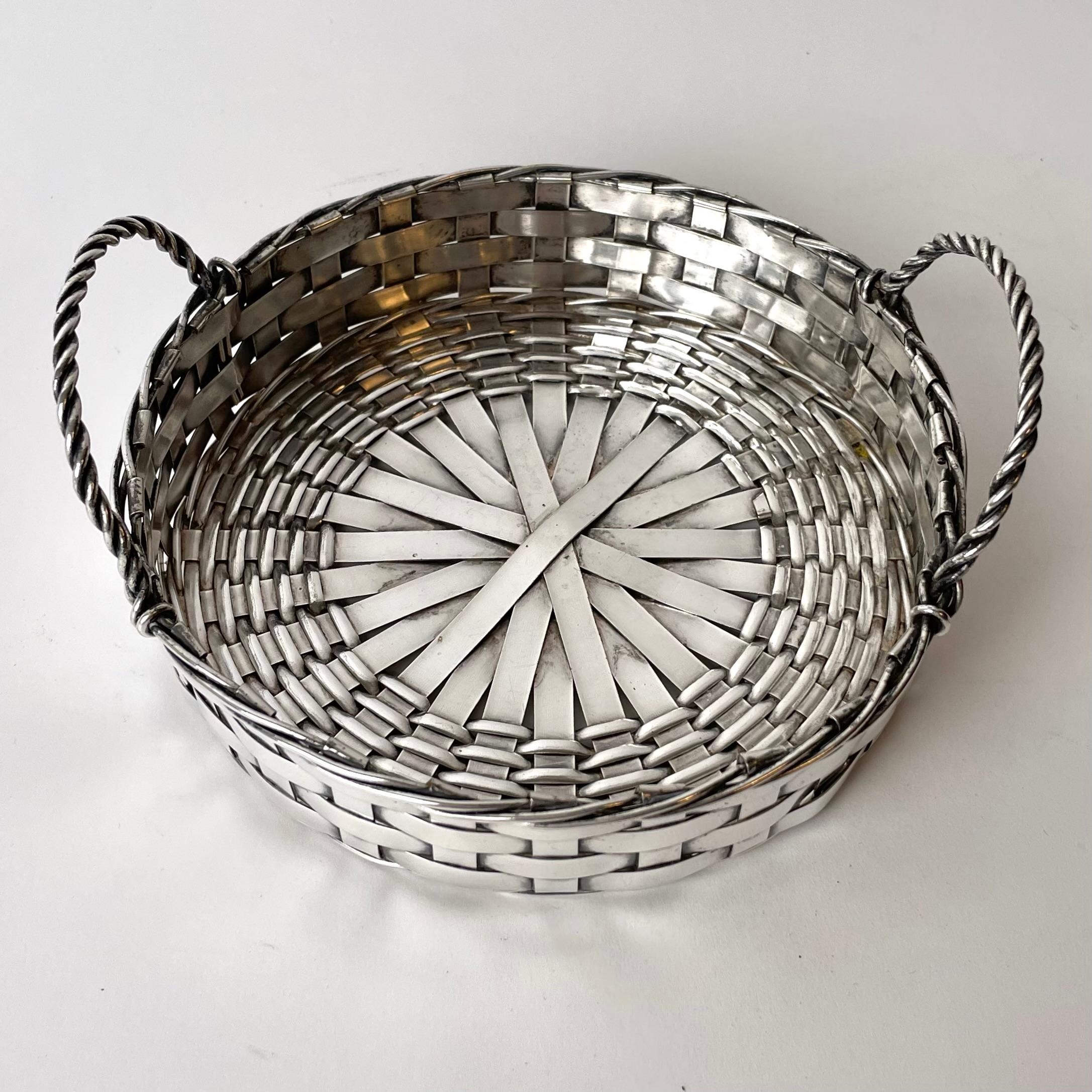 Cool Coaster in Braided Silver Plated Metal from the, Early 20th Century For Sale 5