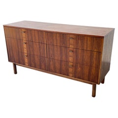 Cool & Gorgeous Walnut Grain Mid-Century Modern Six Drawer Dresser