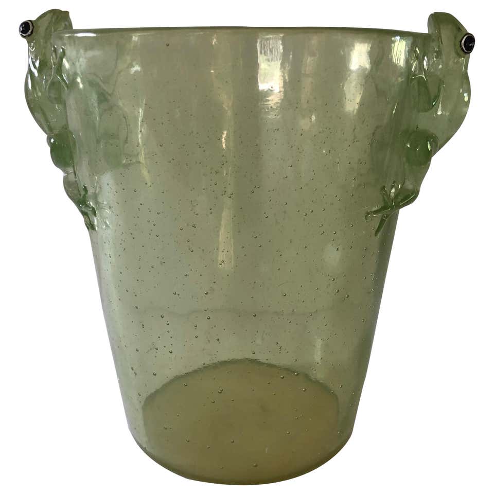 Cool Green Mid-Century Modern Acrylic Ice Bucket with Frogs at 1stDibs ...
