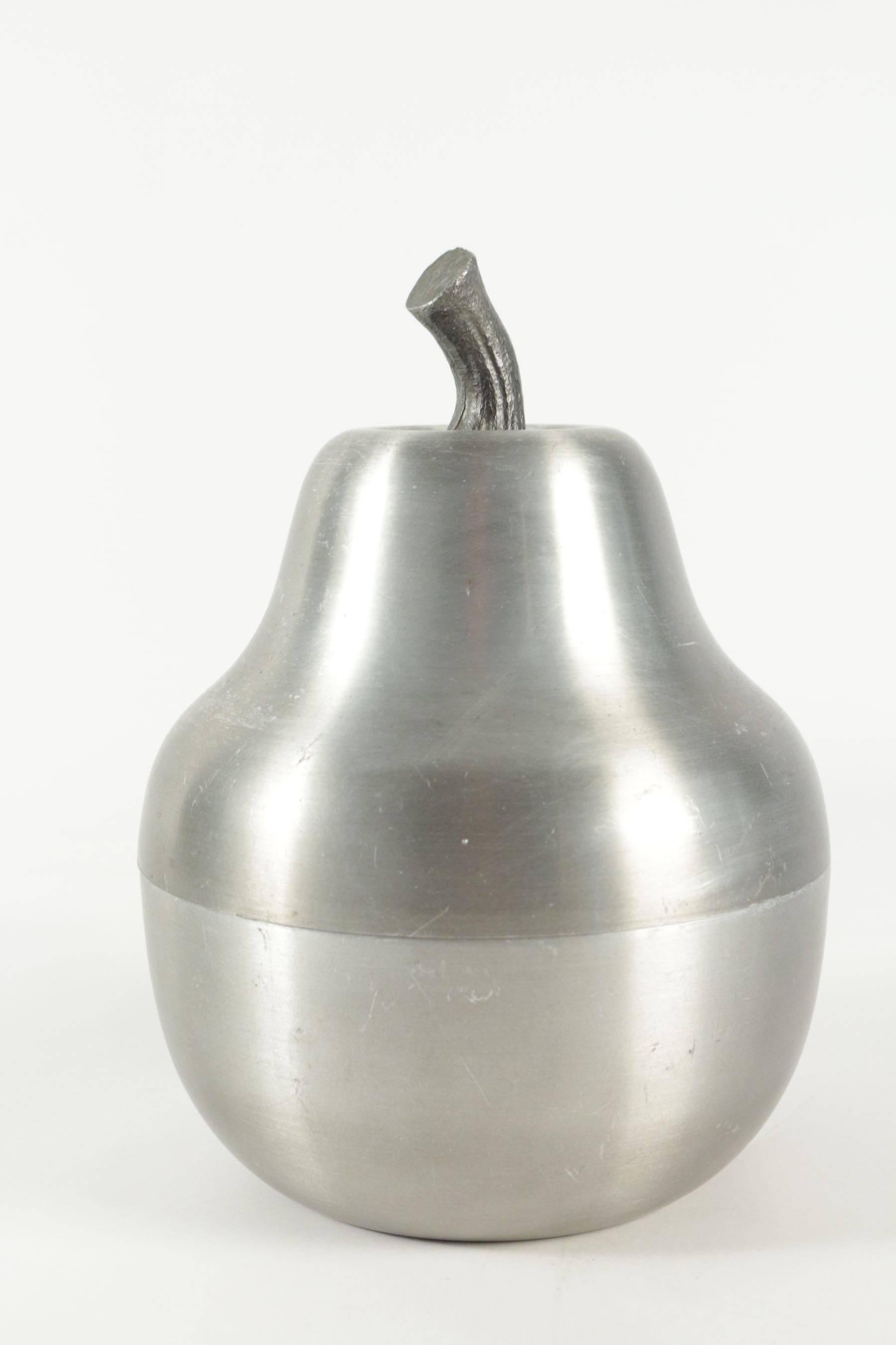Cool ice bucket in the shape of a pear in brushed aluminum from the 1970s.
 