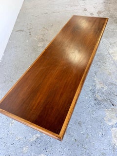 Cool Mid Century Boomerang Leg Coffee table in the style of Adrian Pearsall