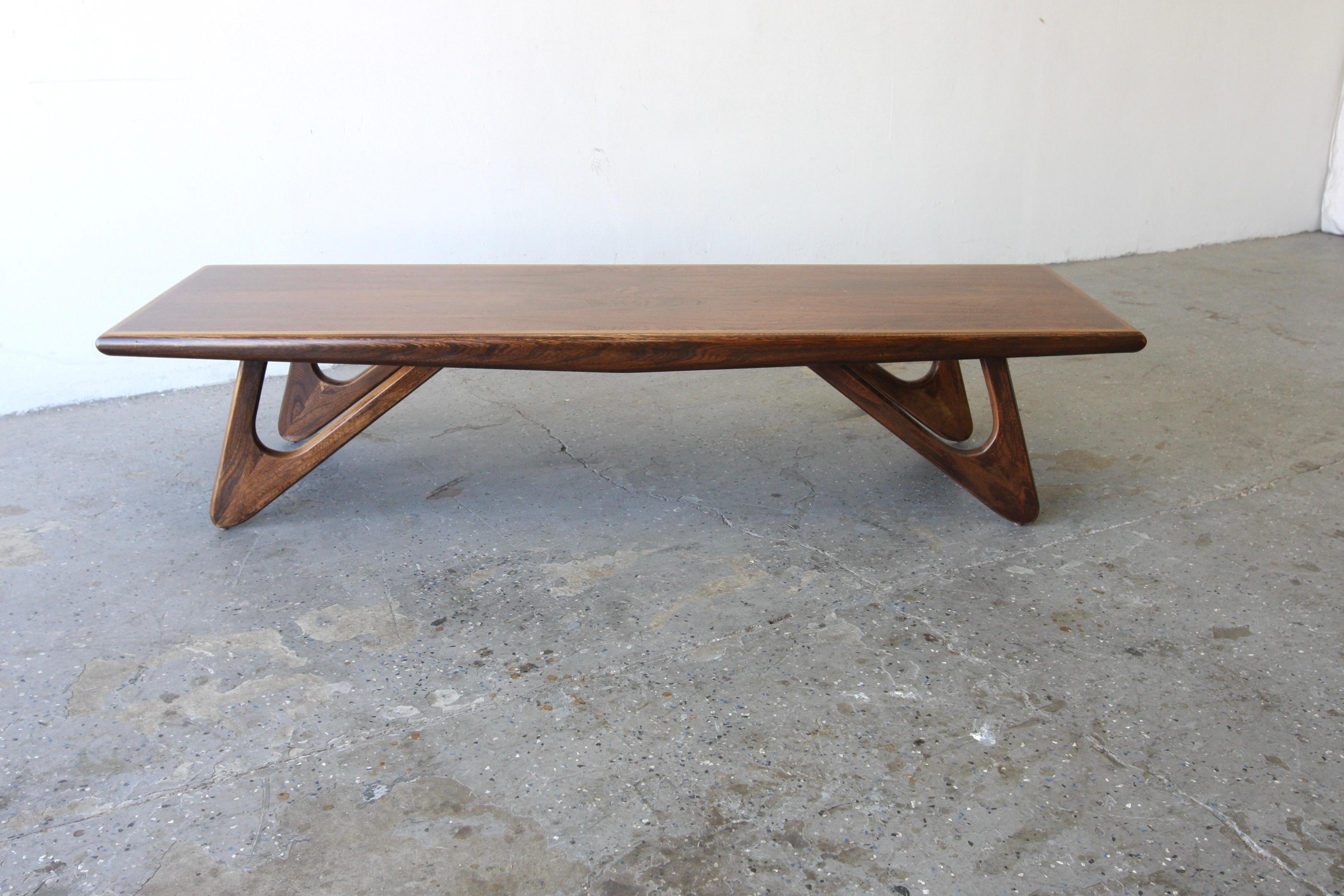Mid-Century Modern Cool Mid Century Boomerang Leg Coffee table in the style of Adrian Pearsall