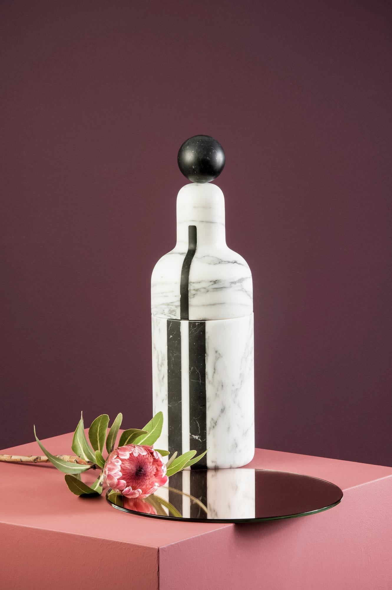 Italian Coolers C, Bottle Cooler in Marble and Brass by Pietro Russo for Editions Milano For Sale