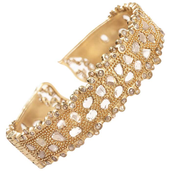 Coomi 20 Karat Gold Luminosity Diamond Cuff Bracelet For Sale at 1stDibs