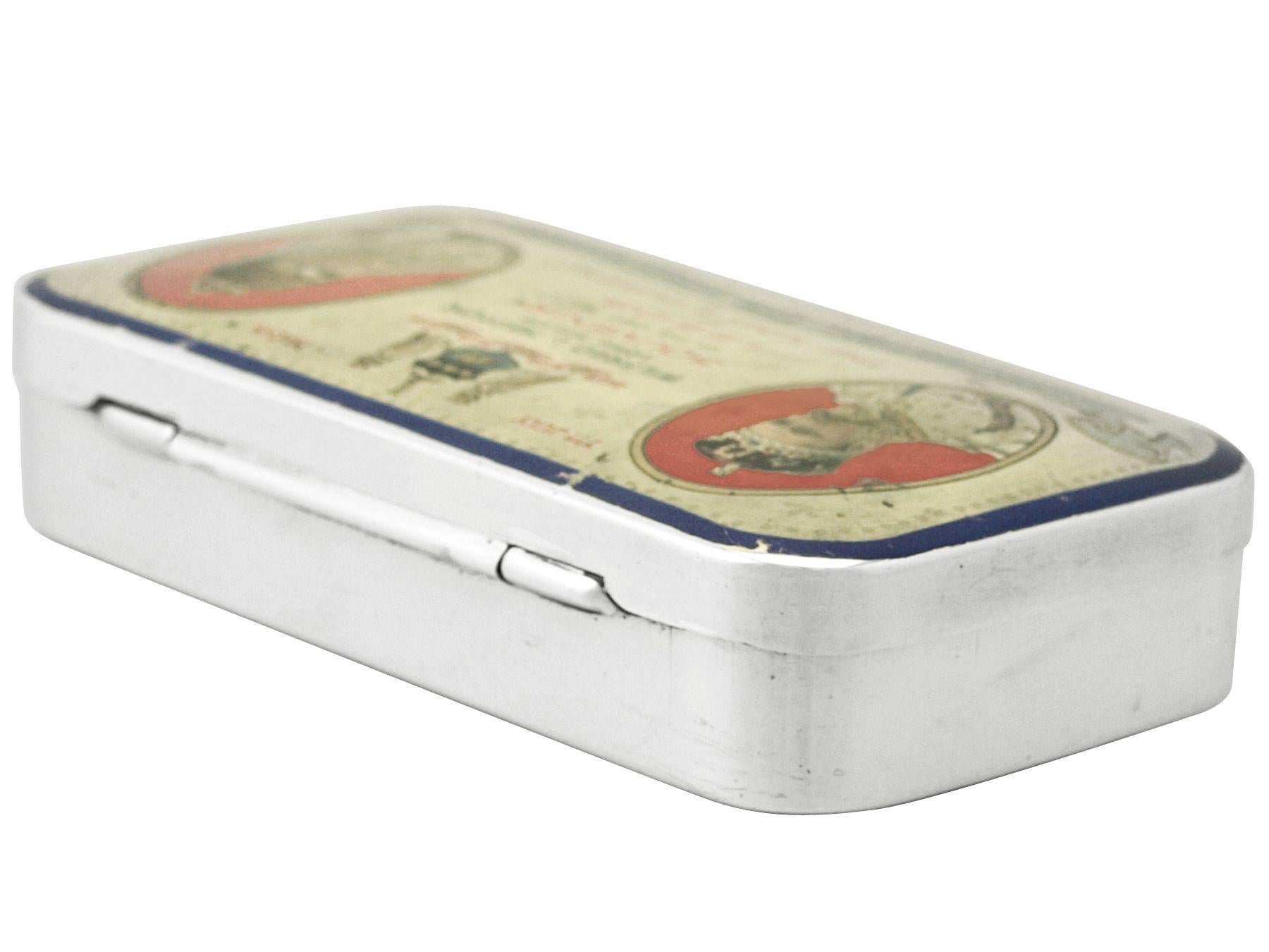 Cooper Brothers & Sons Antique Edwardian Sterling Silver Commemorative Box In Excellent Condition For Sale In Jesmond, Newcastle Upon Tyne