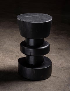 Sgabello Copablanca in quercia nera massiccia e trattata con agenti atmosferici di NO AGE Studio