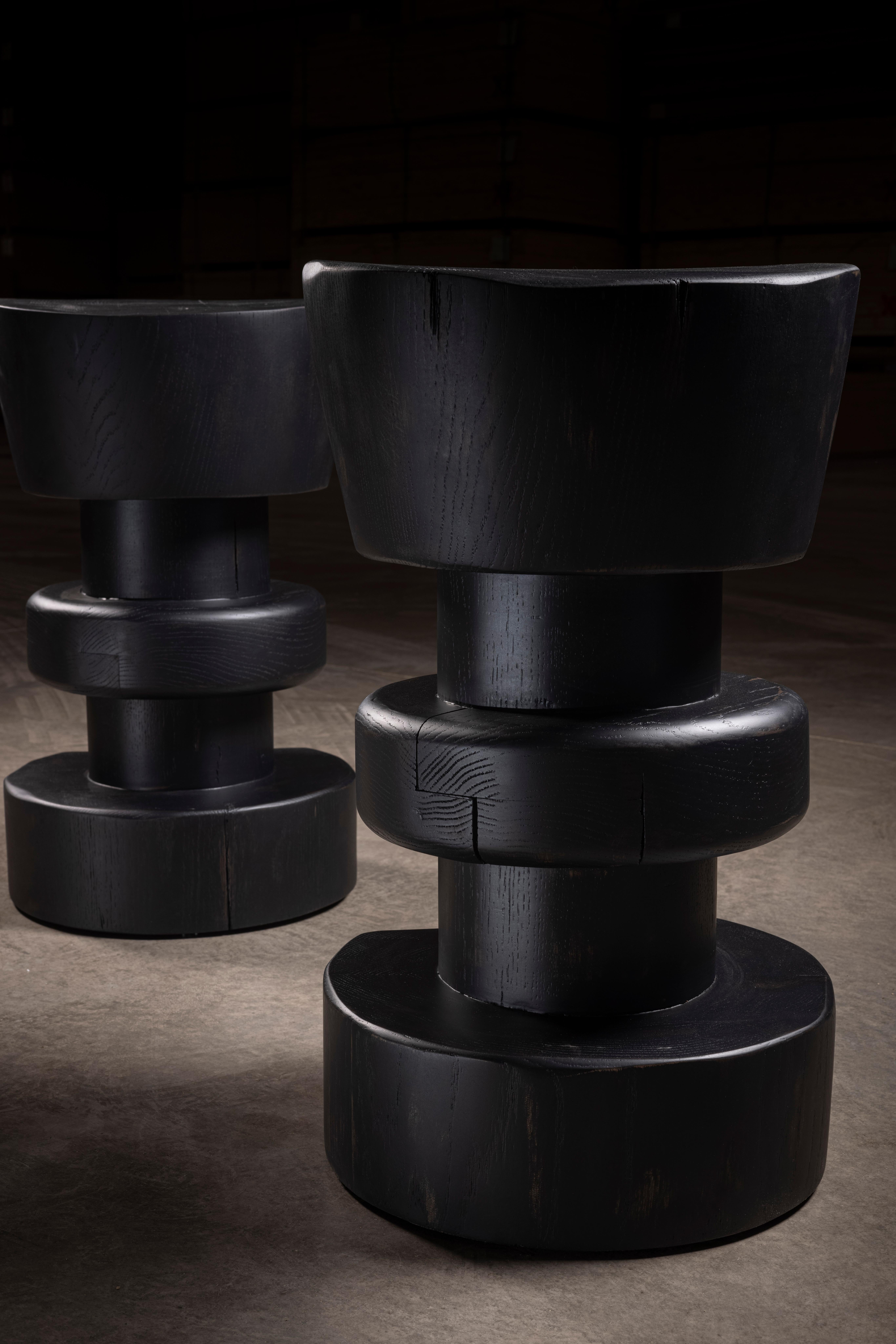 Messicano Sgabello Copablanca in quercia nera massiccia e trattata con agenti atmosferici di NO AGE Studio in vendita