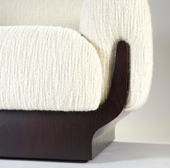 Copacabana Divano Poltrona, Base Oak scurito, Bouclé bianco, Opzione COM, Portogallo