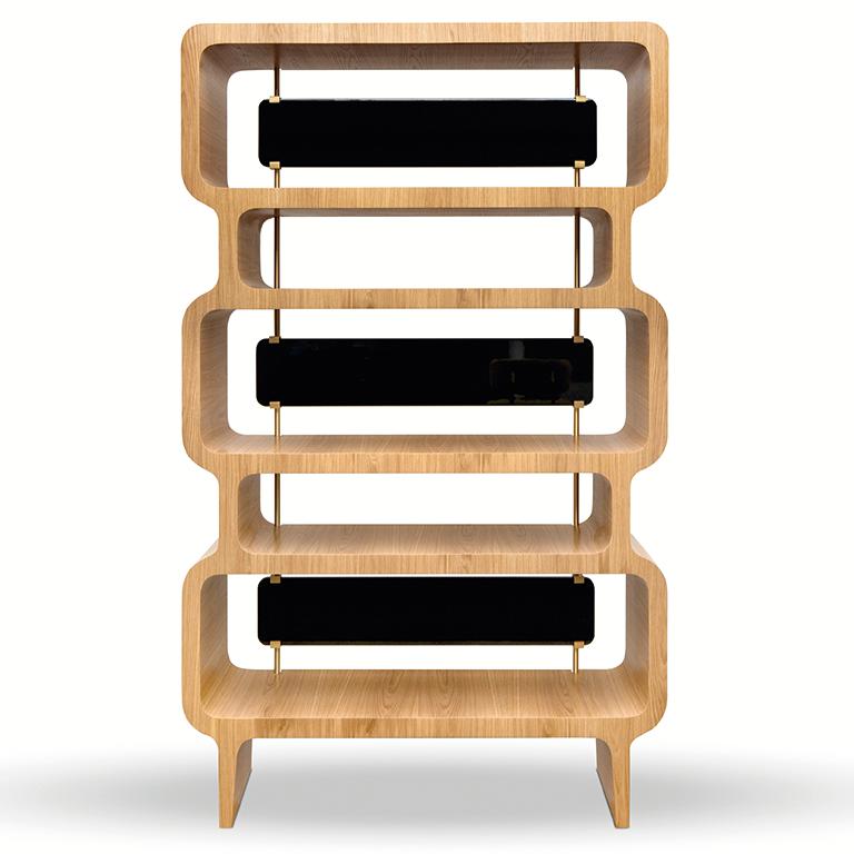 Mid-Century moderno Libreria Copacabana, Oak naturale e dettagli in travertino, realizzata a mano da Duistt in vendita