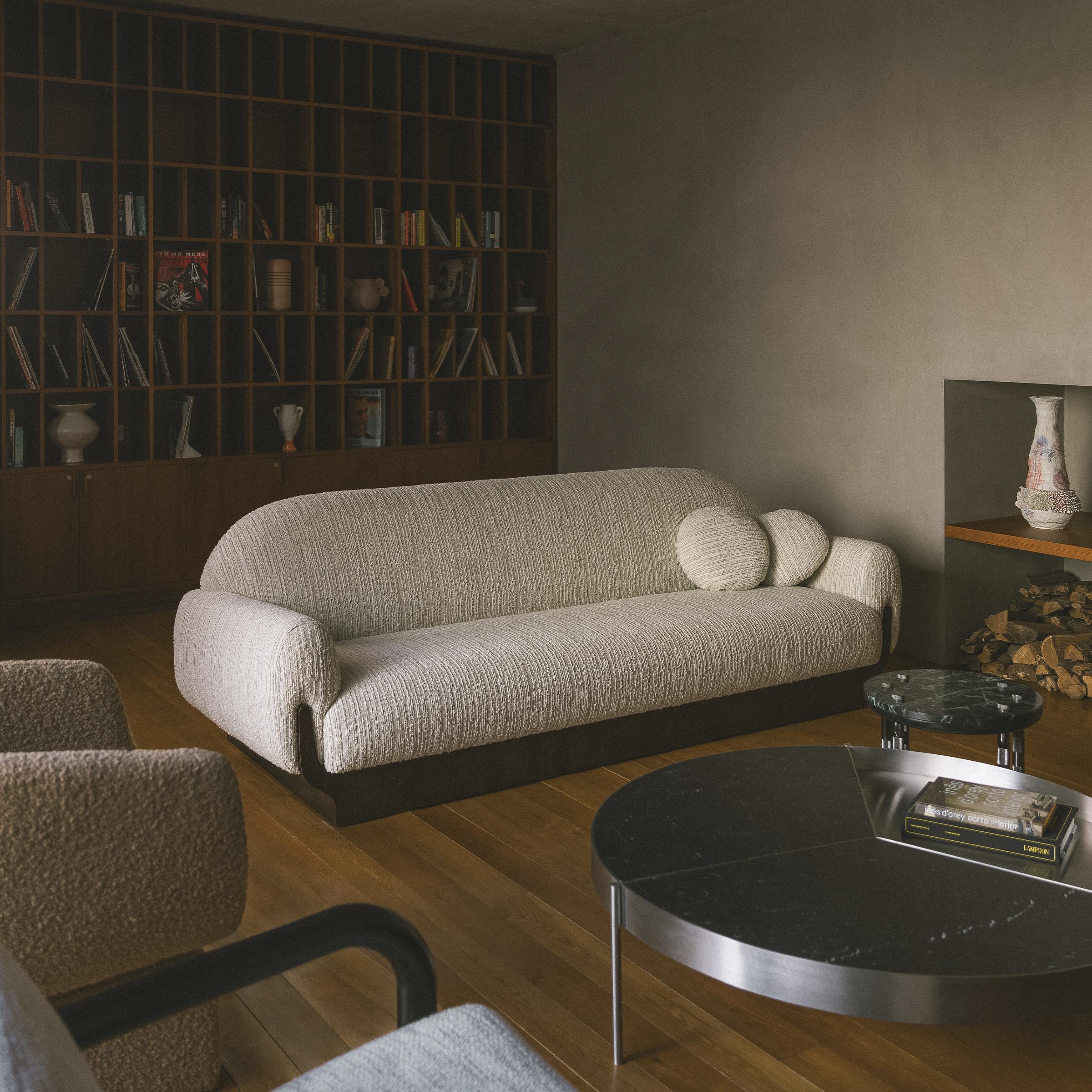 Sofá Copacabana, madera de roble oscurecida, by Duistt Portugués en venta