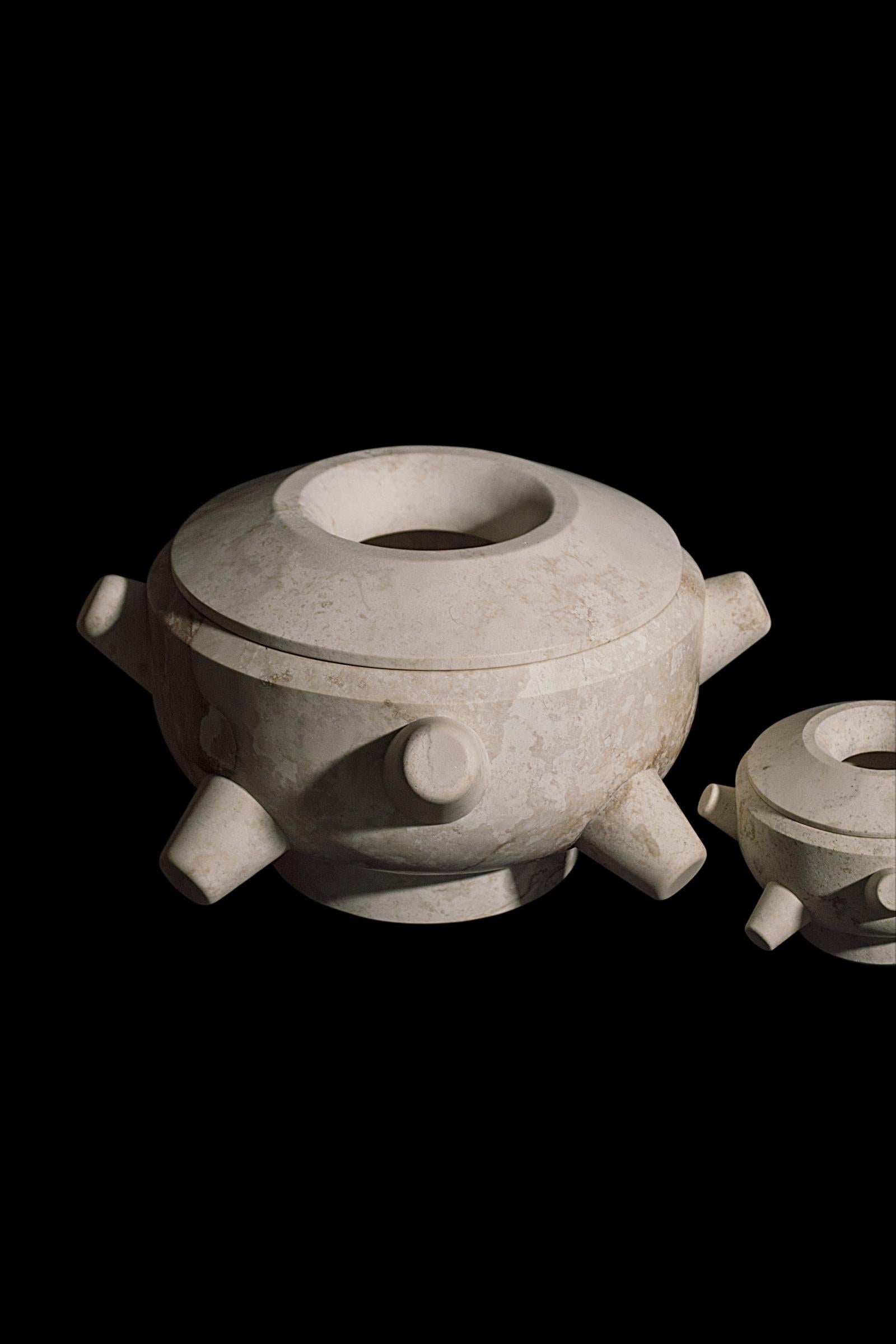 Part of ACOOCOORO’s Ceremonia special series, Copaleras (incense burners) create a play between their soft appearance, their ceremonial function and natural material: Yucatán Peninsula's Crema Maya stone. They suggest the presence of magical events,